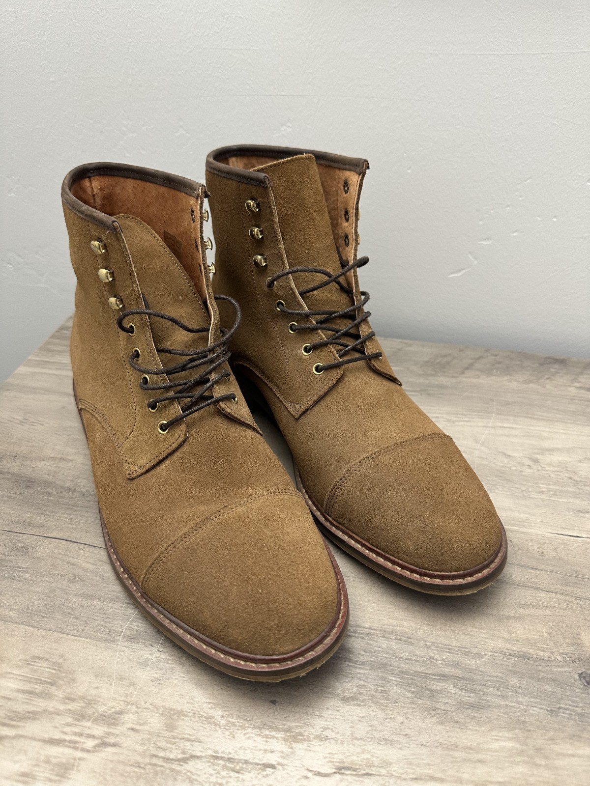 Shoe The Bear Men’s Curtis Waxed Cap Toe Suede Lace-Up 135 Tan Size 11