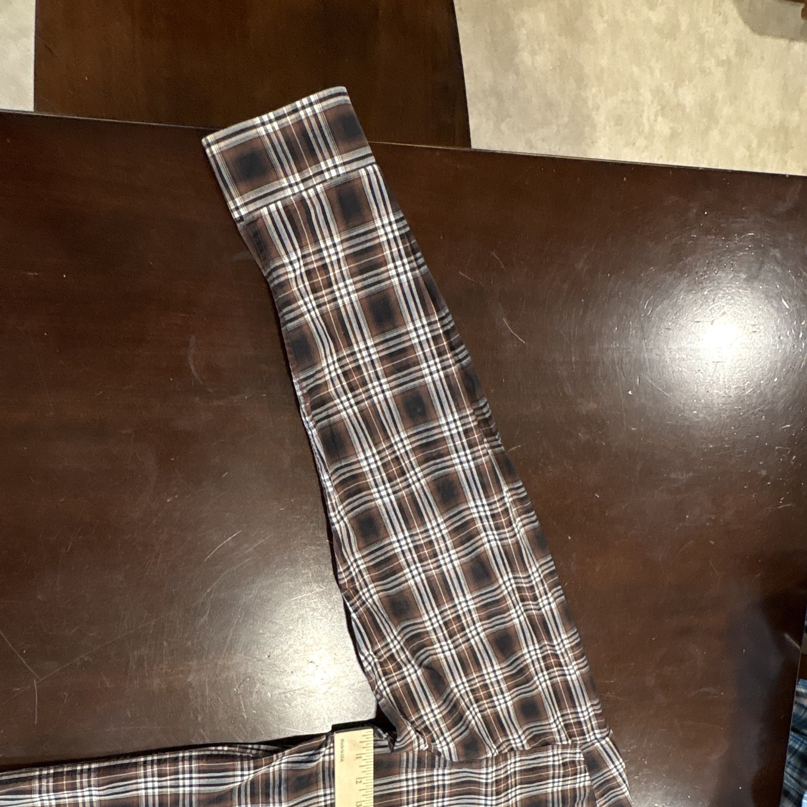 (3)Cinch Men’s L Plaid Button-Down Collared Button-Up Shirt