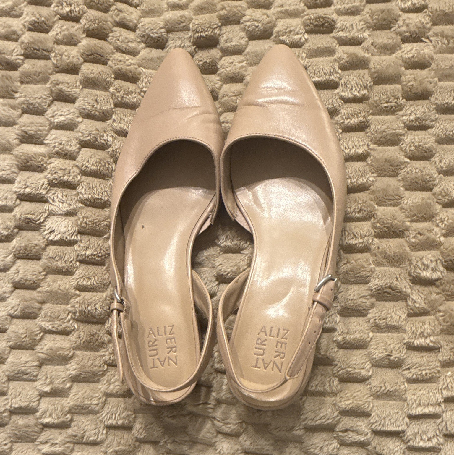 Naturalizer Women’s Beige Leather Pointed Toe Slingback Buckle Adjustable 8