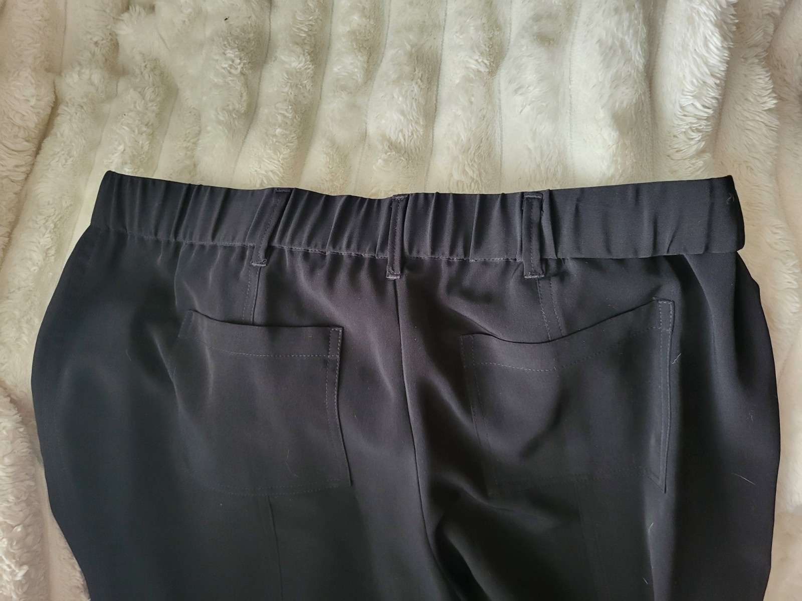 Calvin Klein Ladies Pants Small 30″ Black Gold Snap Pockets Button Accent Straps