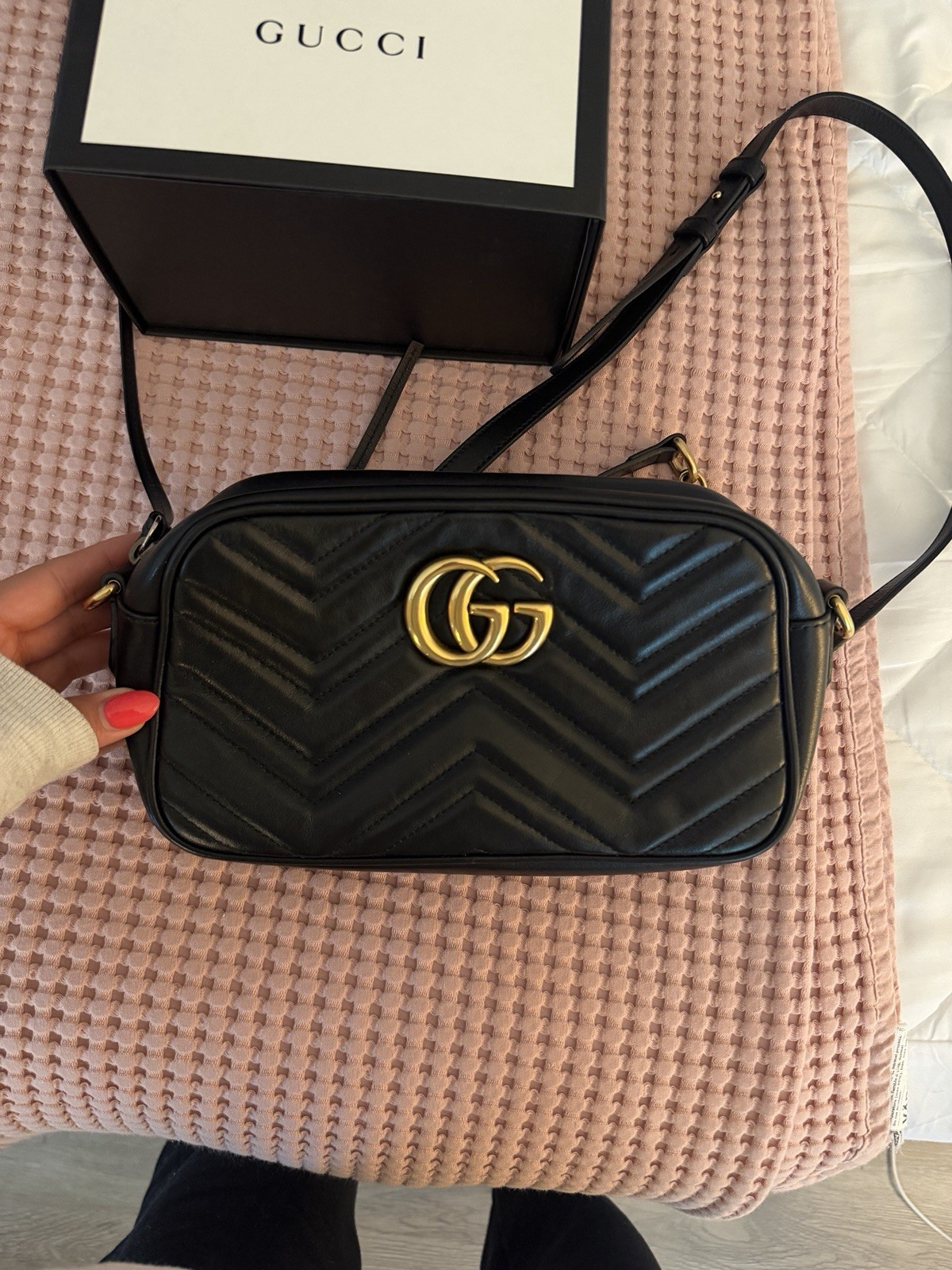 Gucci GG Marmont Black Chevron Quilted Crossbody Chain Strap Zip Gold Hardware