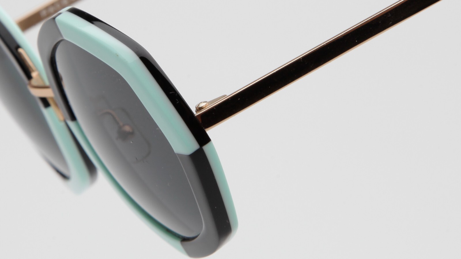NEW WOOW Chance 2 Col 6023 Black Blue SUNGLASSES 52-22-137mm B48mm