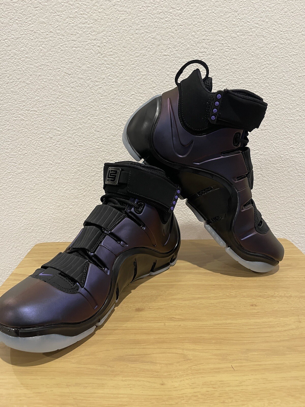 Nike Zoom LeBron 4 Eggplant/Varsity Purple – FN6251-001 Mens size 10 New in Box
