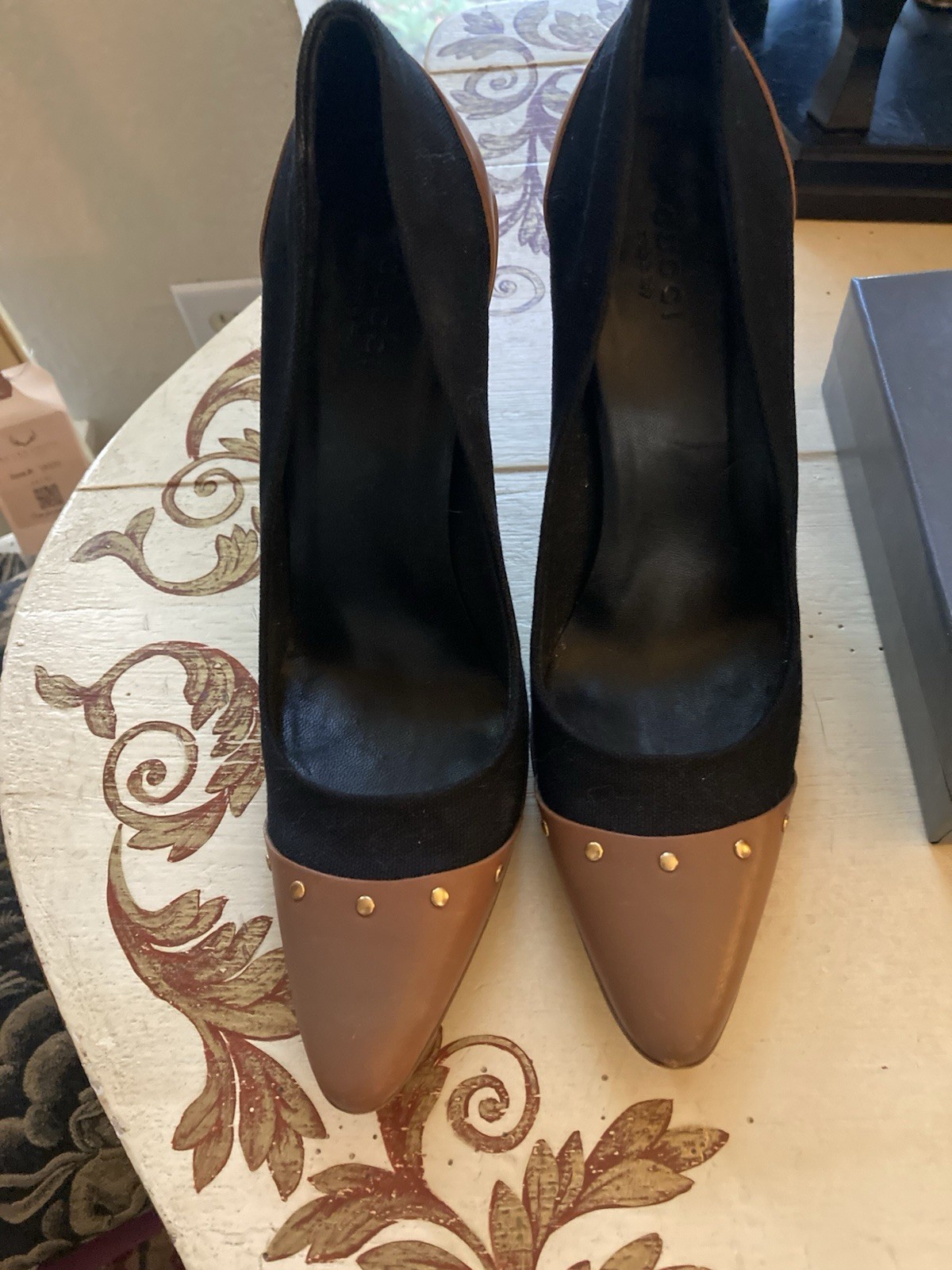 Tom ford For Gucci Circa 2001 Navy And Brown Leather Heels