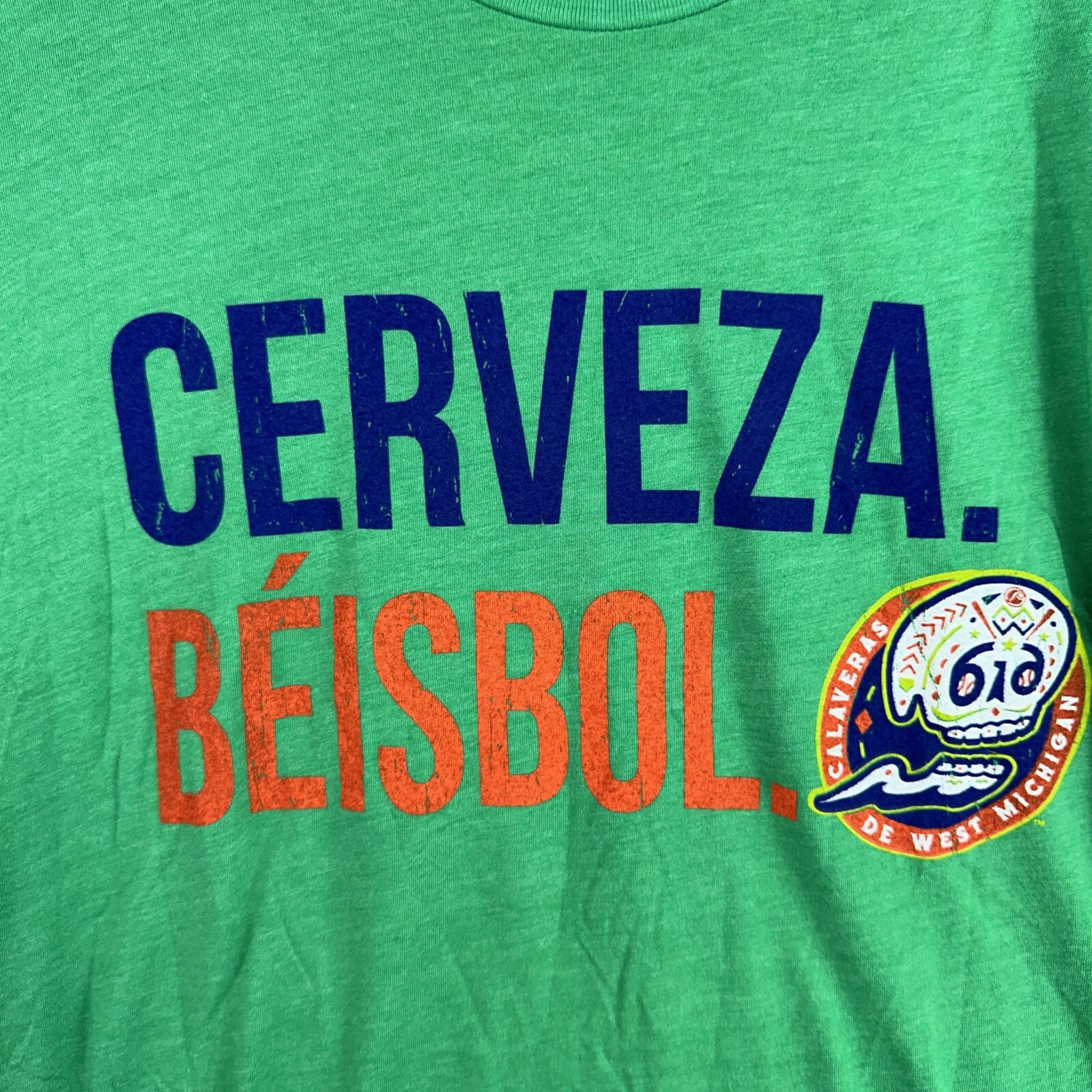 108 Stitches Green Cerveza Beisbol Calaveras De West Michigan Men’s 2XL T-shirt