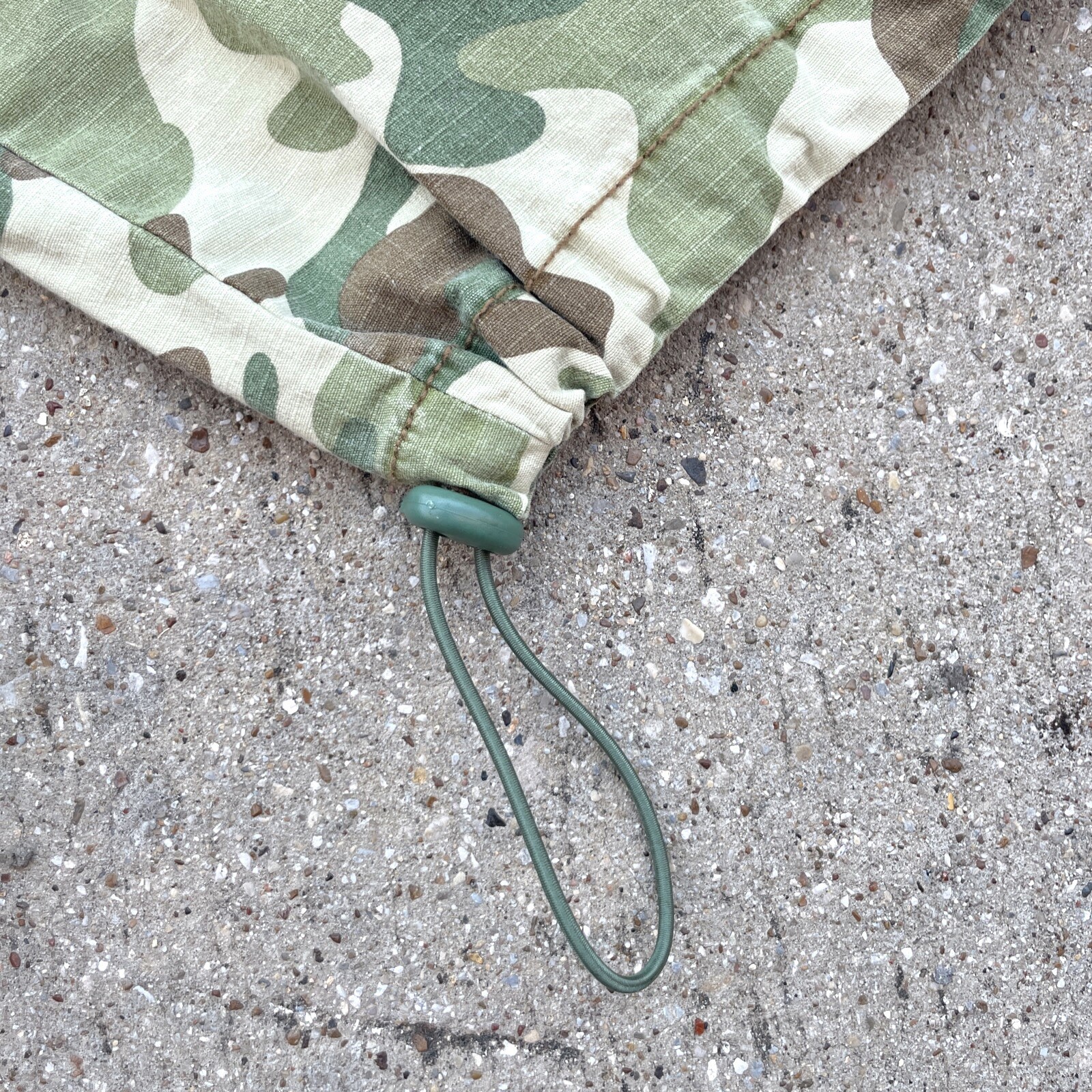 NEW! Camouflage Parachute Pants/ Junior’s (L) Green Ripstop STRETCH CAMO-NWT