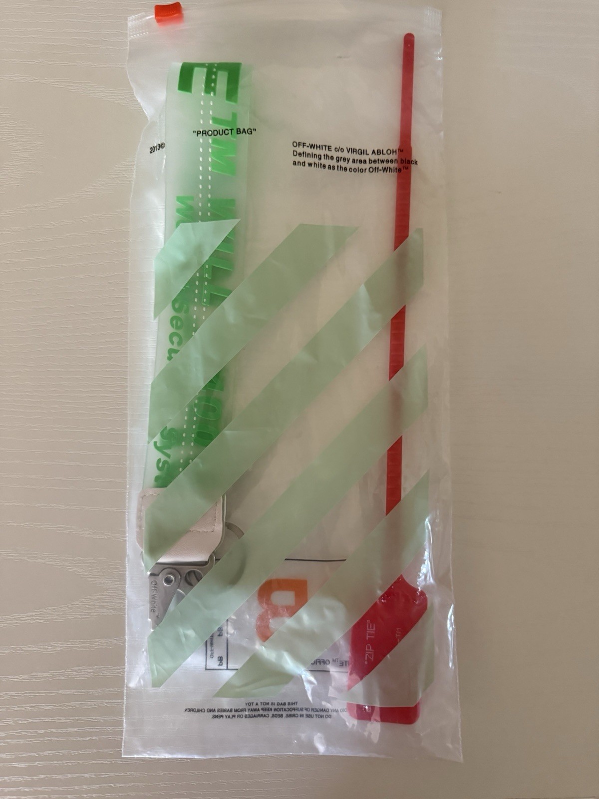 Off-White Striped Logo Zip Tie Key Chain Detachable Metal Clip Ring Red/Green
