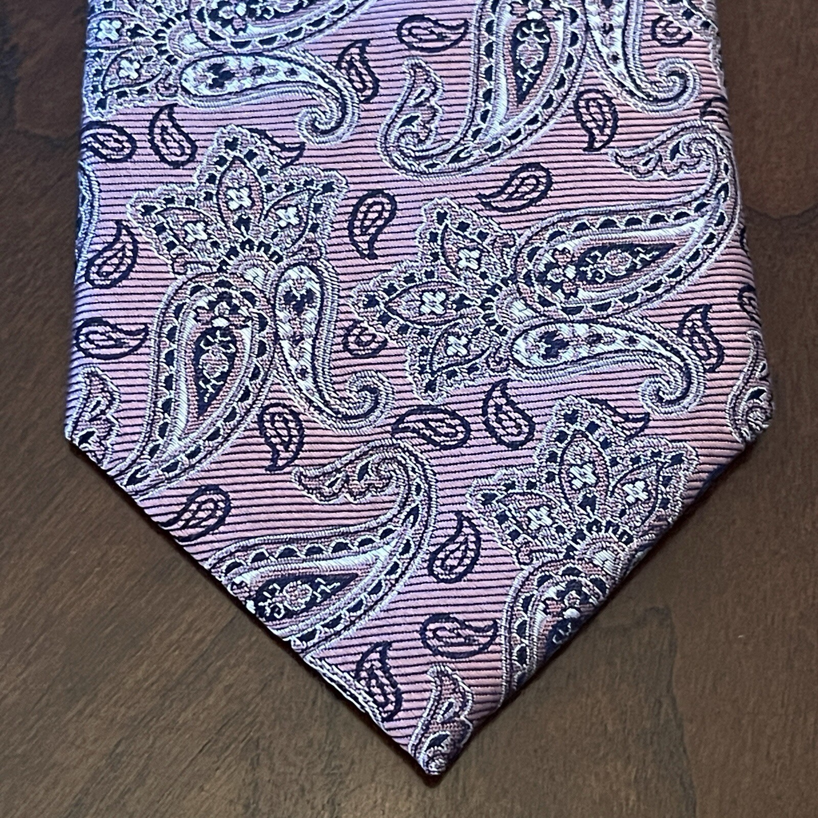 Jos. A. Bank Executive Collection Pink Hand Made 100% Silk Made In China
