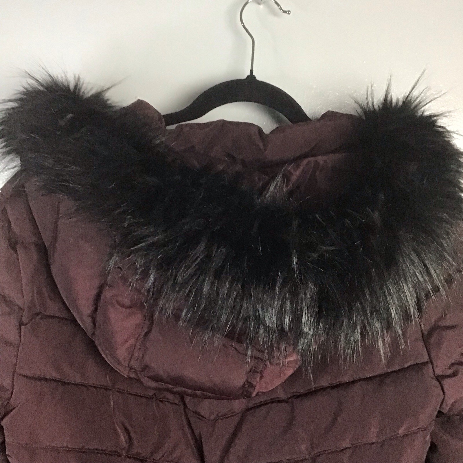 Express Burgundy Belted Puffer Coat with Fur Trim Hood Sz M~ $228 ~