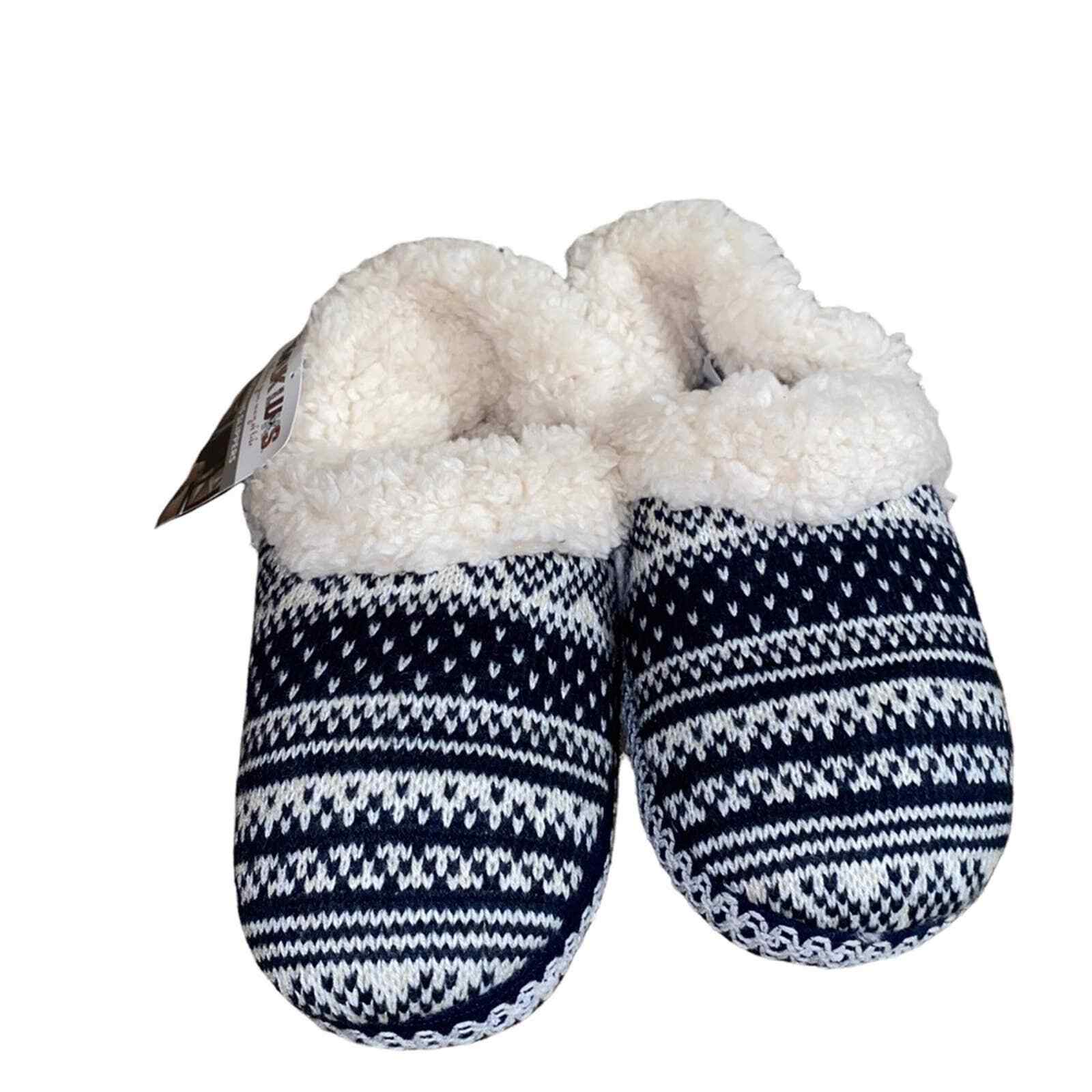 Muk Luks Fur Lined Hard Sole House Shoes Slippers size small navy blue NWTs