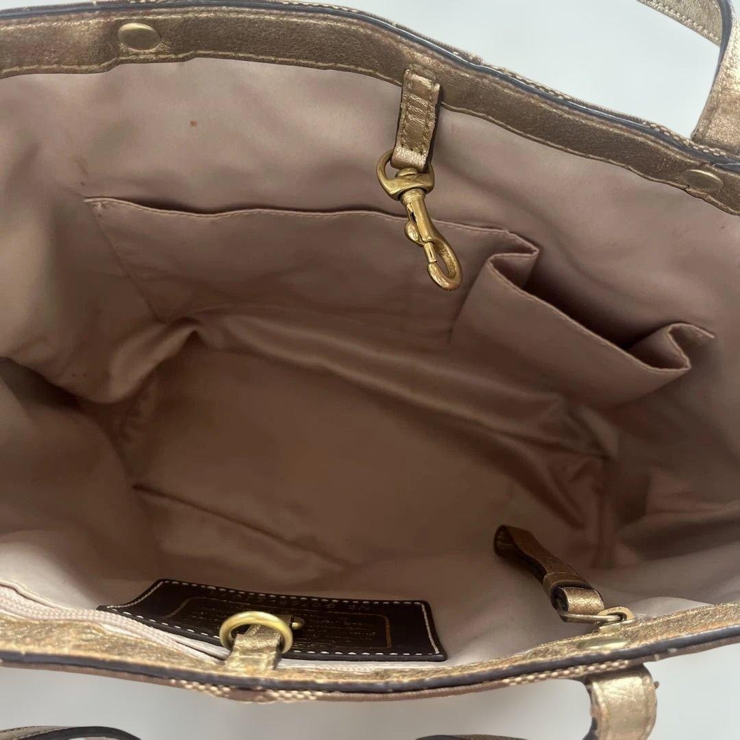 COACH Excellent Condition Signature Tote Bag Gold
