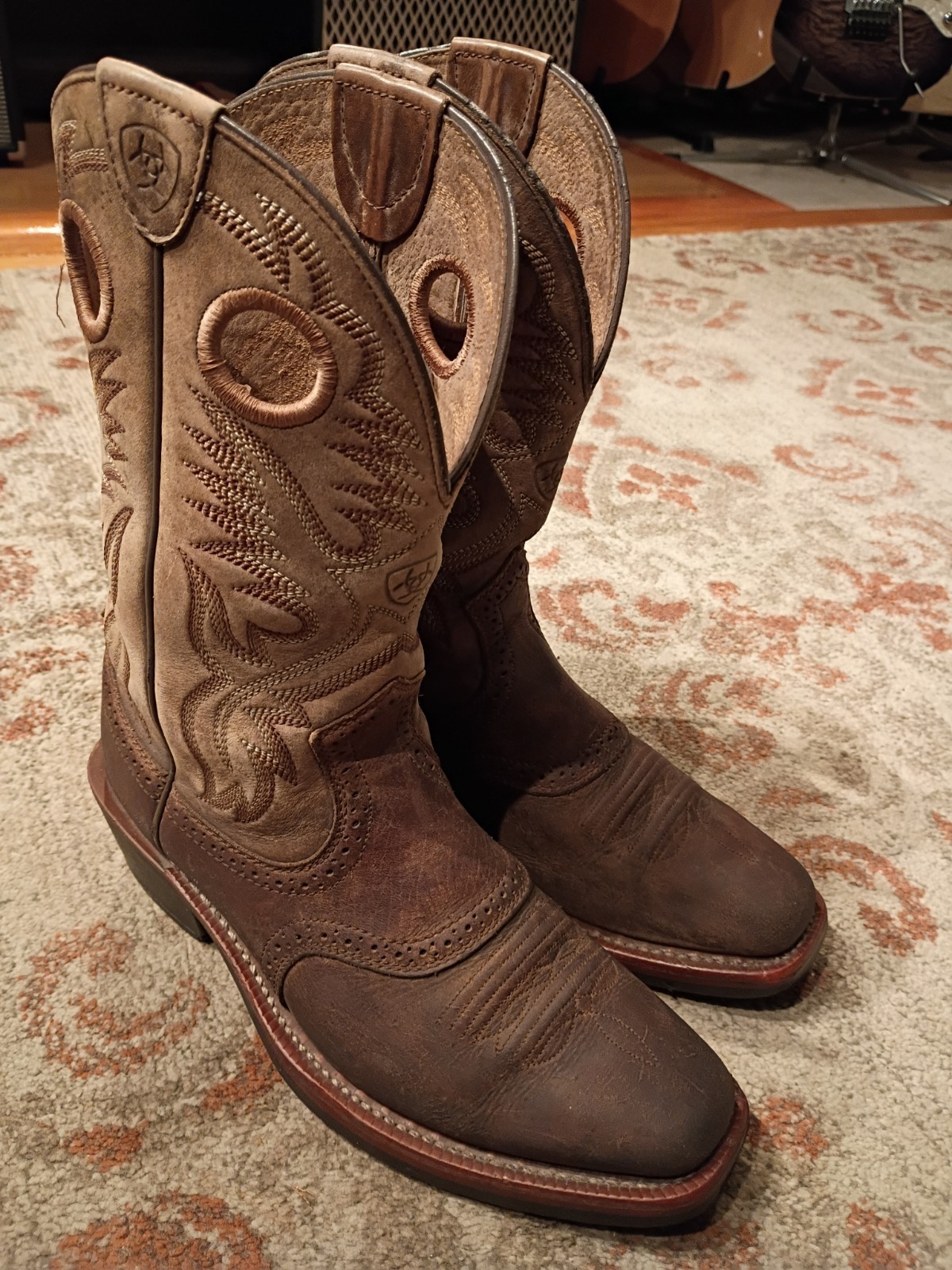 ARIAT ROUGHSTOCK BROWN BULLHIDE LEATHER SQUARE TOE COWBOY BOOTS #34828 MENS 7.5D