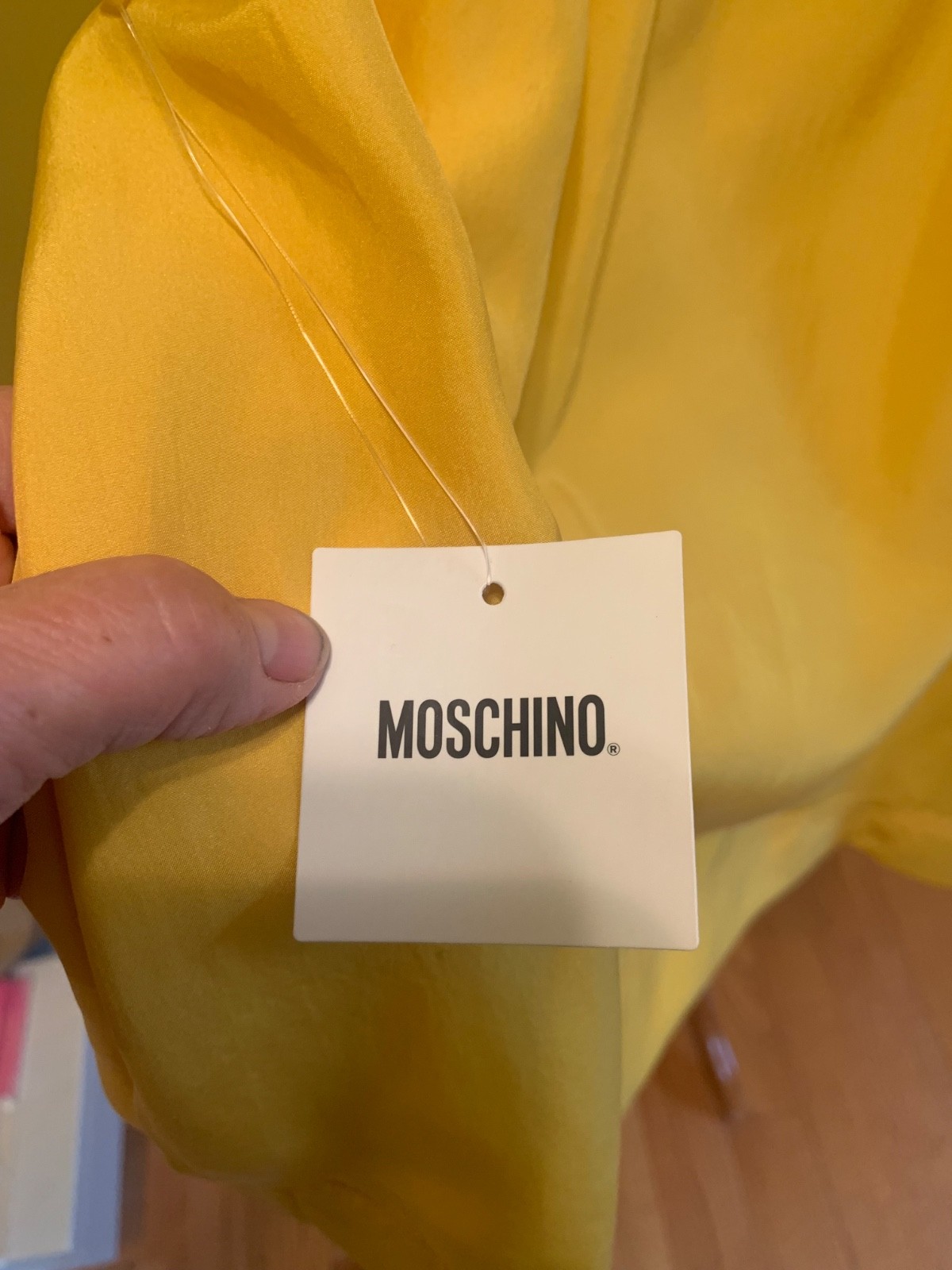 NWT Moschino 100% silk yellow top I 44 US 10, oversized