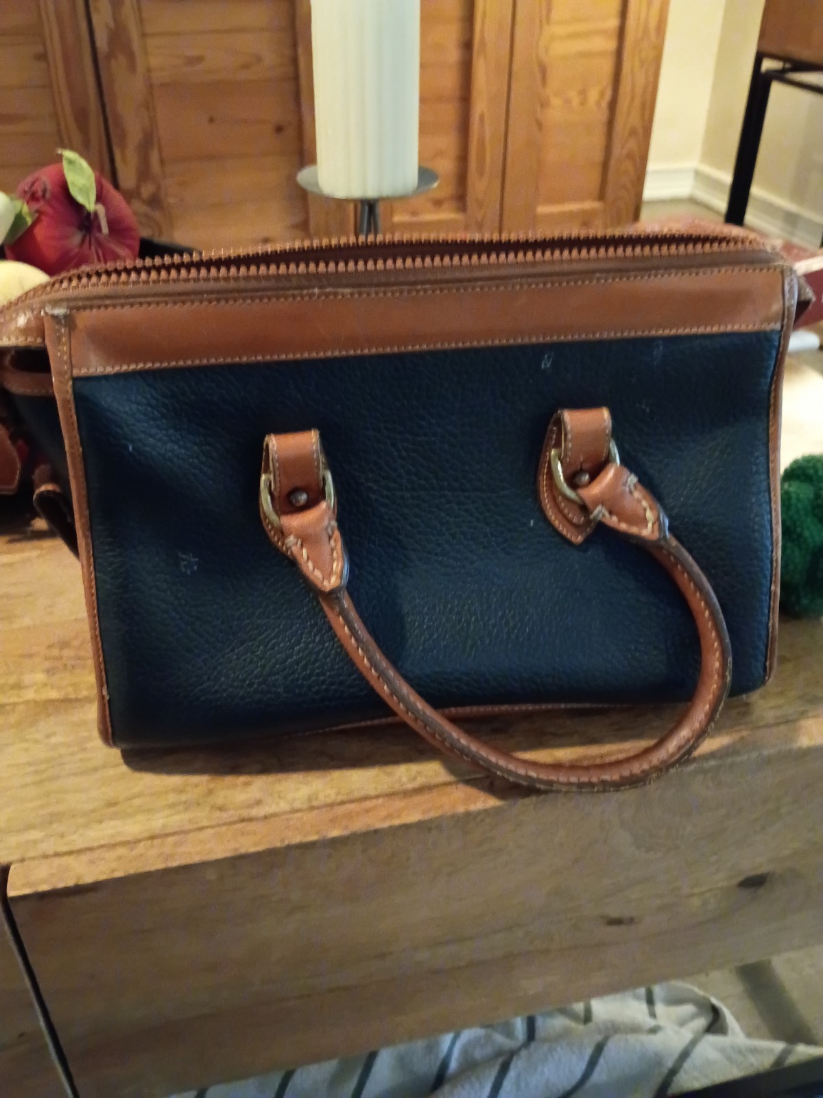 Dooney Bourke Leather Crossbody Bag