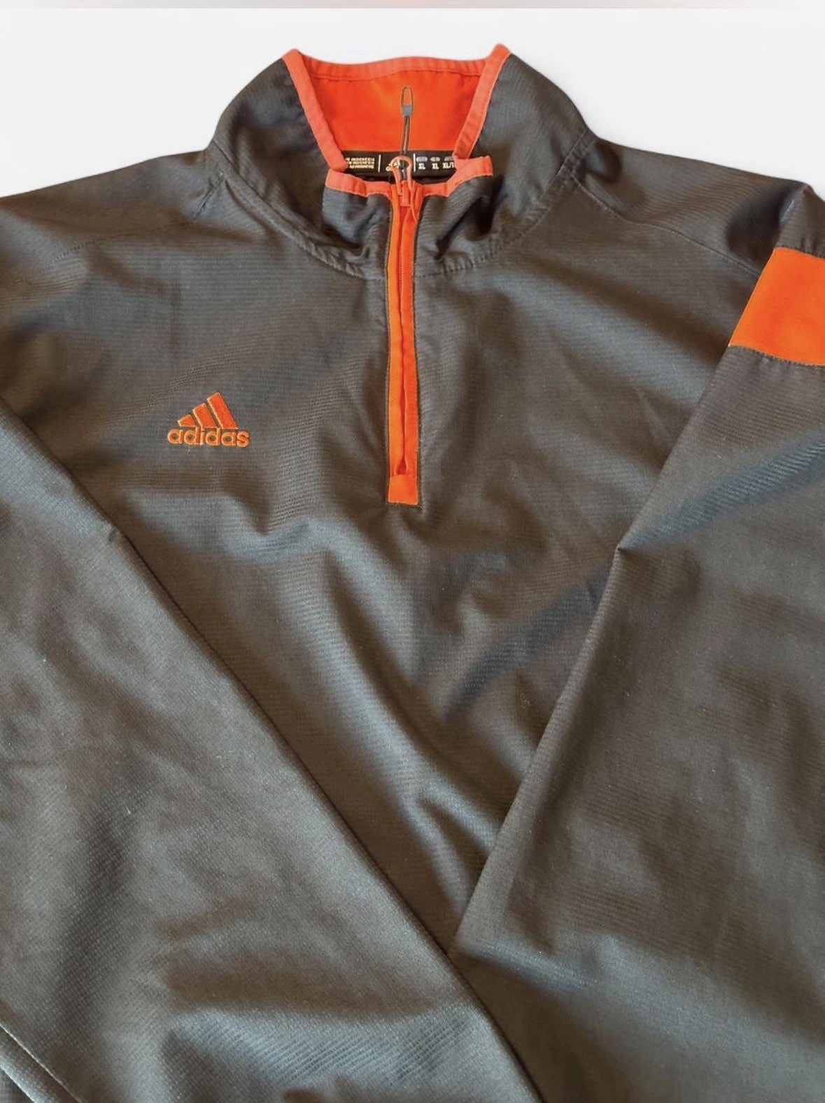 Adidas Men’s XL Gray/Orange Quarter-Zip Windbreaker Jacket with Pockets