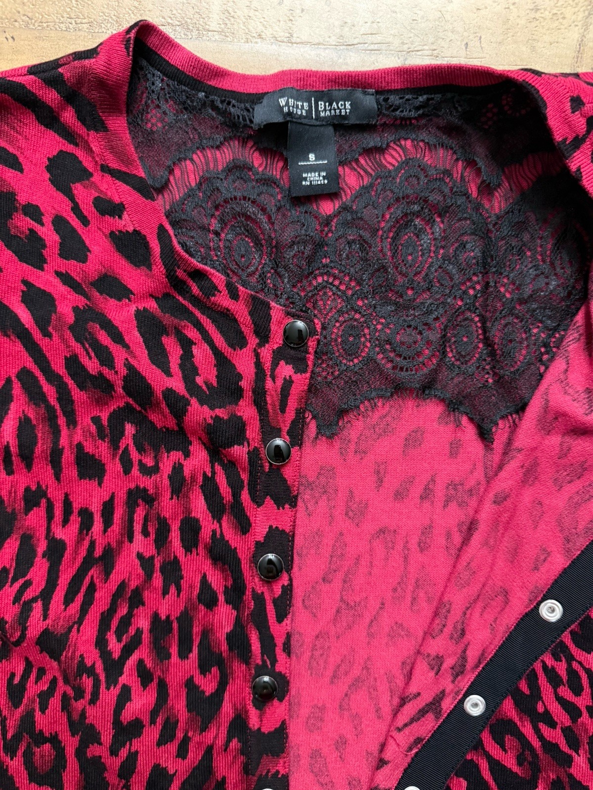 White House Black Market Leopard Pattern Red And Black Size Small Cardigan