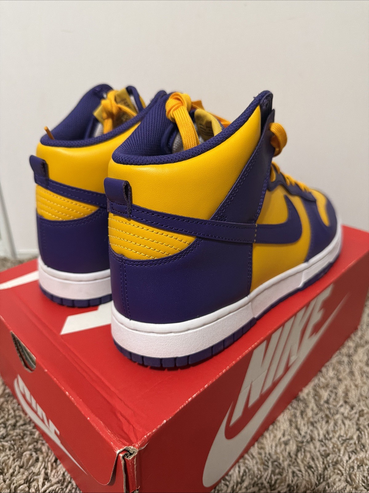 Size 11 – Nike Dunk High Lakers