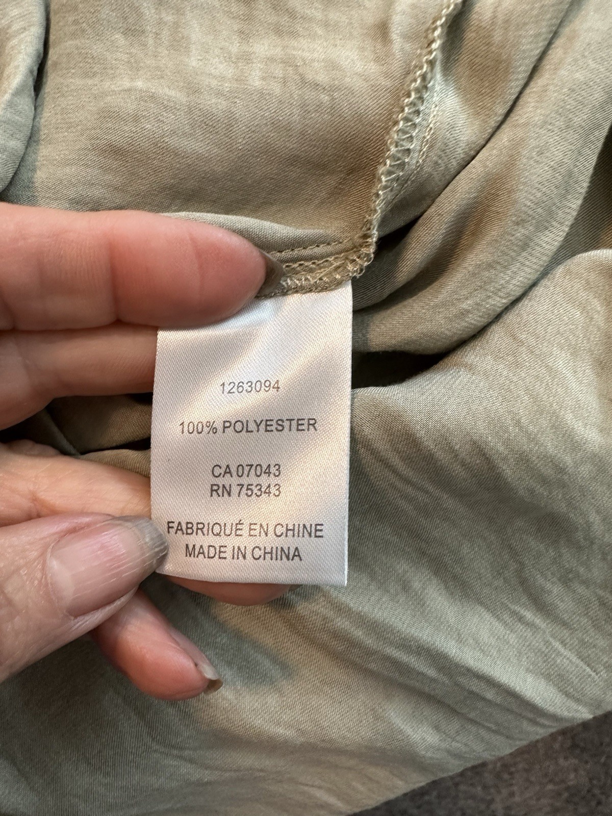 Rachel Rachel Roy Sage Green Satin Blouse V Neck Long Sleeve Top M Business