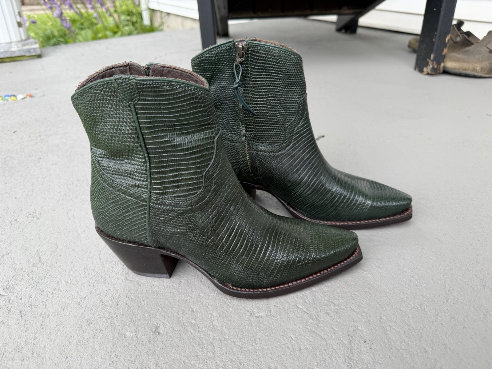 Tecovas Women’s Stevie Lizard Zip Bootie In Emerald Size 8