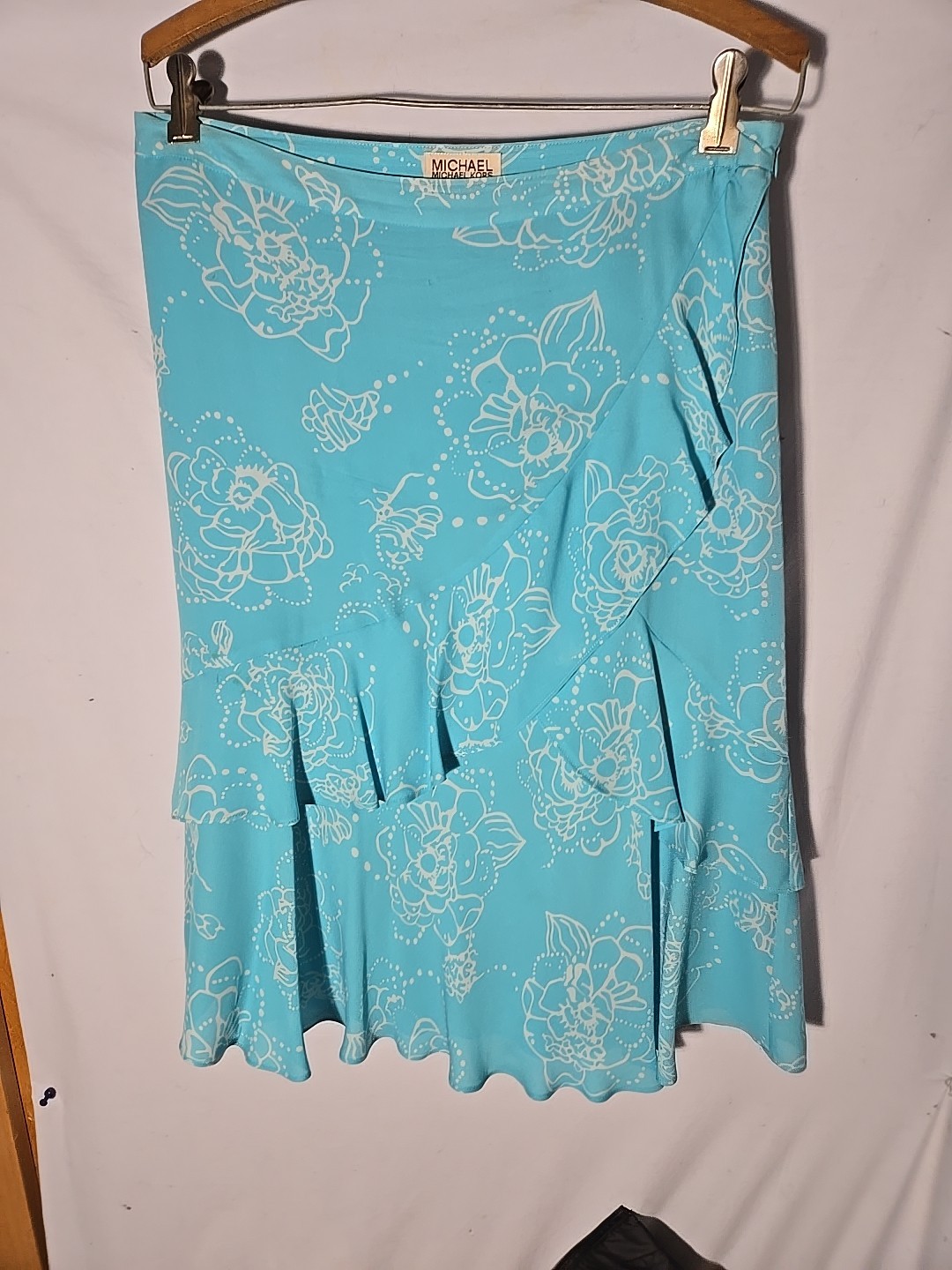Michael Kors Turquoise and White Floral Ruffle Skirt NWT Y2K size 8 flowy