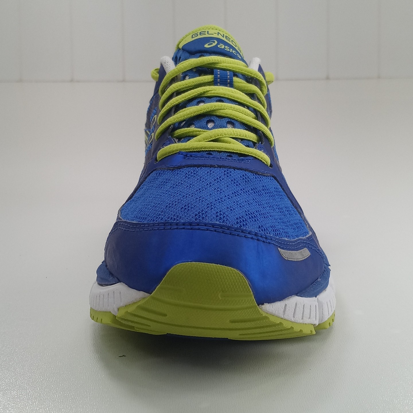 Asics Gel-Neo33 Men’s Running Shoes Blue Lime Green T222N Sneakers Size 10