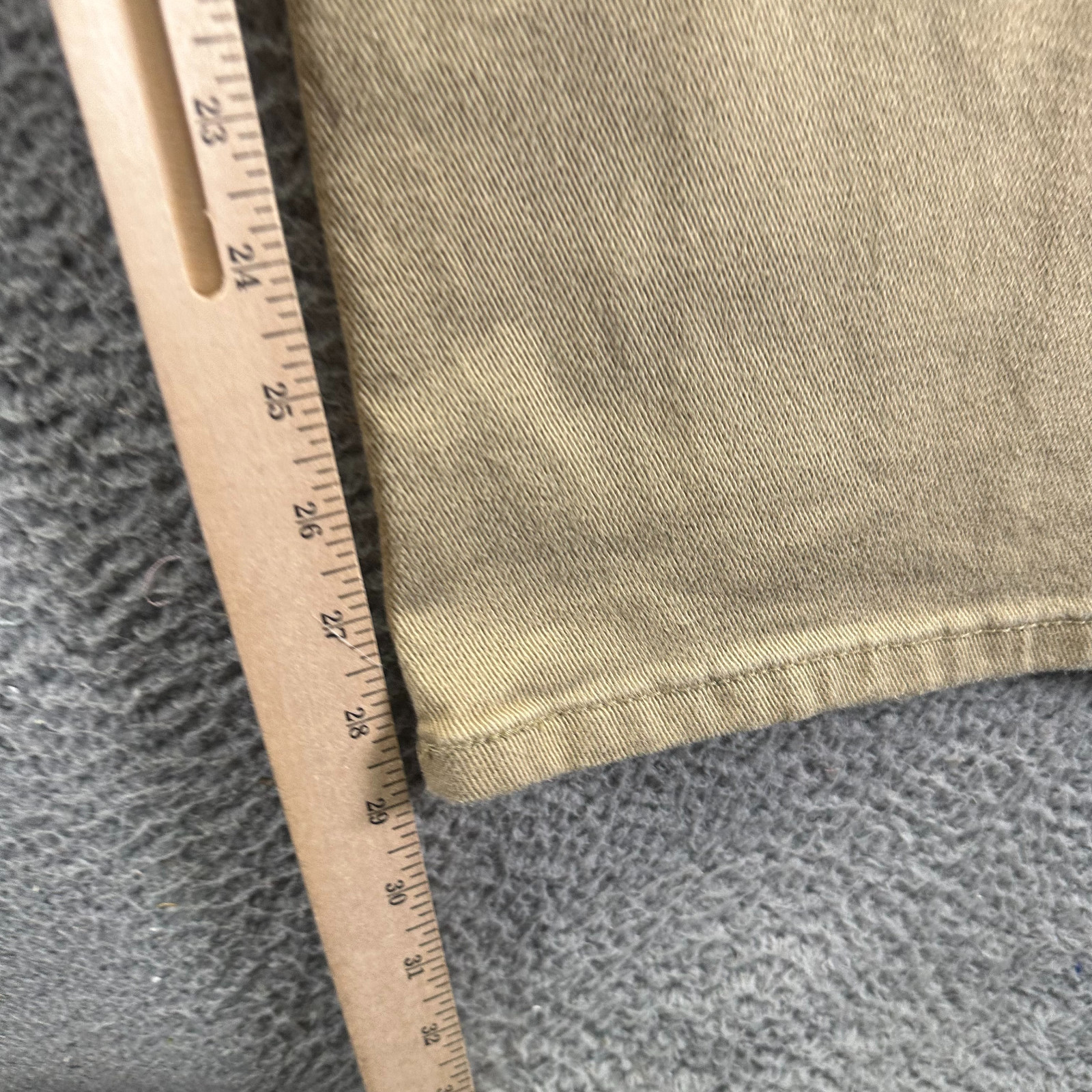 Levi’s 541 Jeans Men’s 42×30 Beige Cotton Denim Straight Travel Workwear Stretch