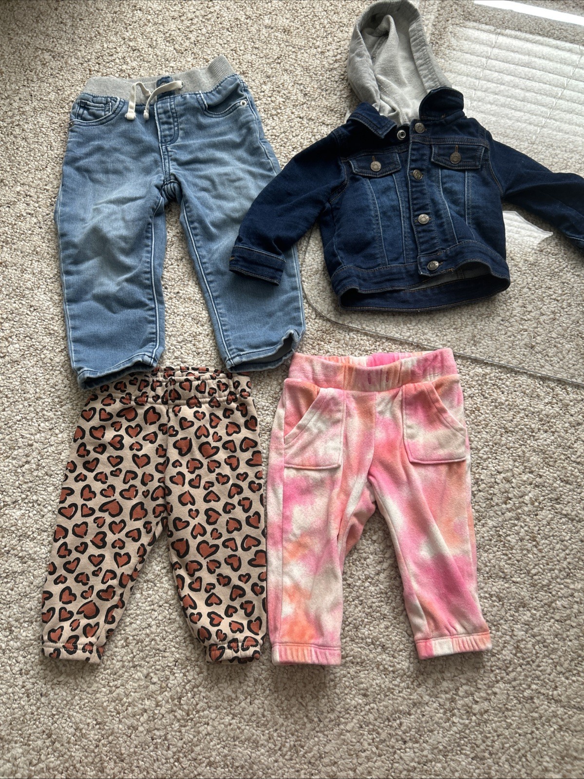 Huge Lot Of Baby Girl Clothing 3-24 Mos