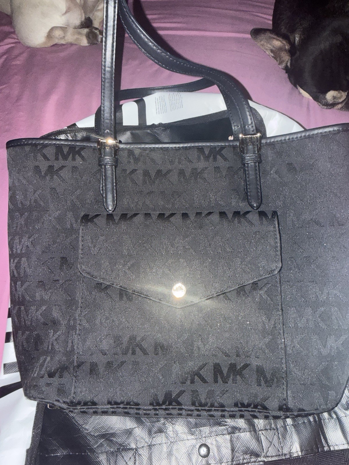 Michael Kors Women’s Logo Tote Bag Black/Gray Magnetic Zip, Inner Pockets