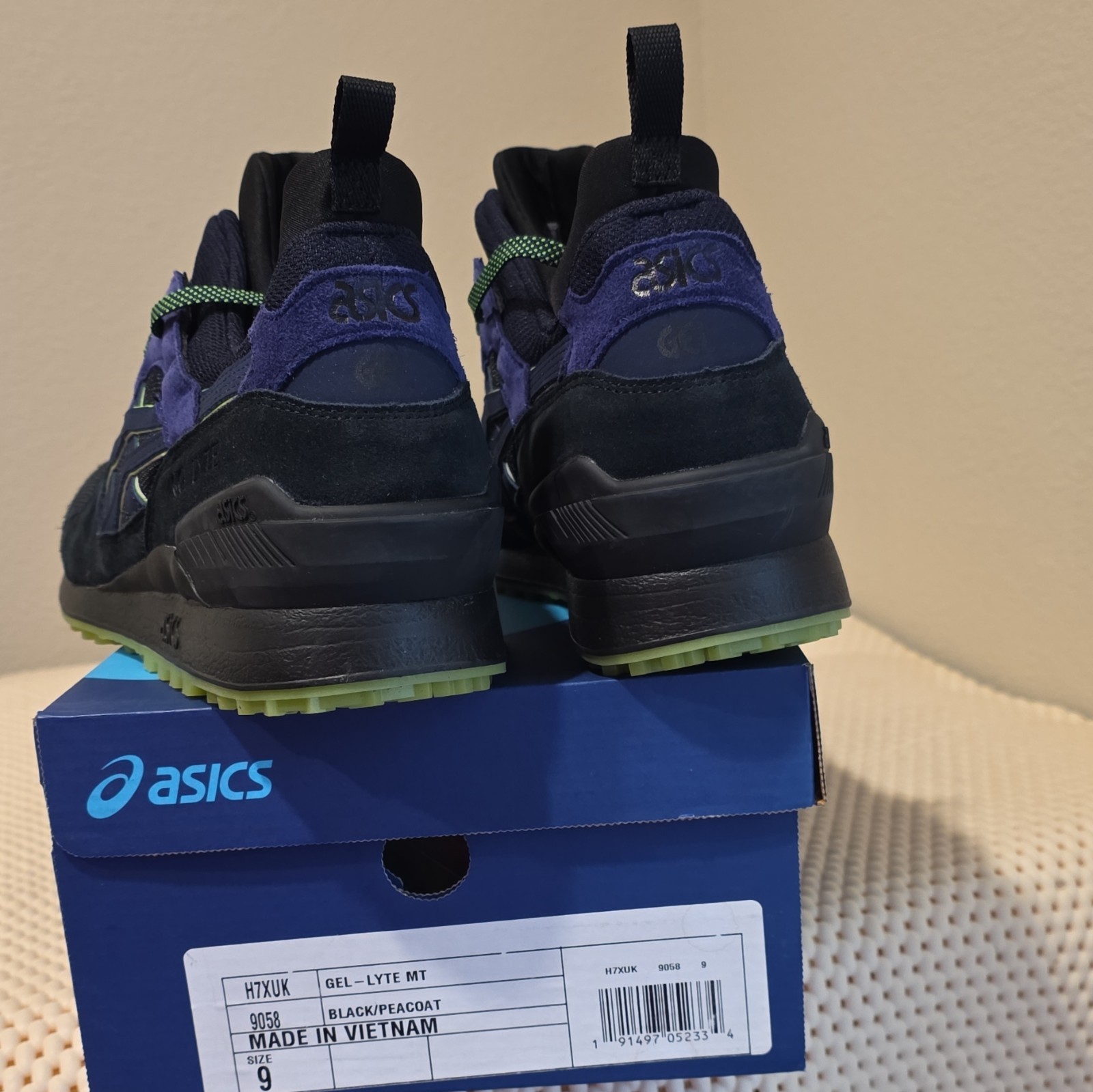 ASICS GEL-LYTE MT H7XUK Black/Peacoat Men’s Mid Top Athletic Sneakers