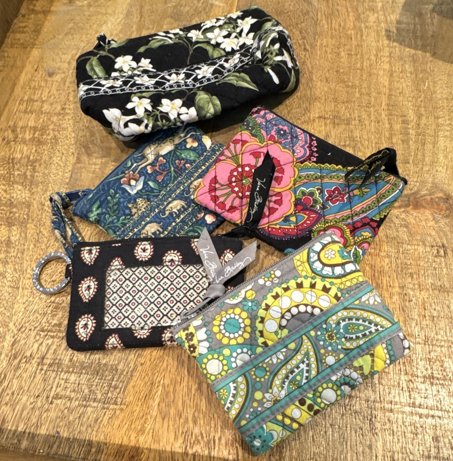 Vera Bradley Zip-Around Wallet Multicolor Paisley Floral Zipper Logo Card Fold