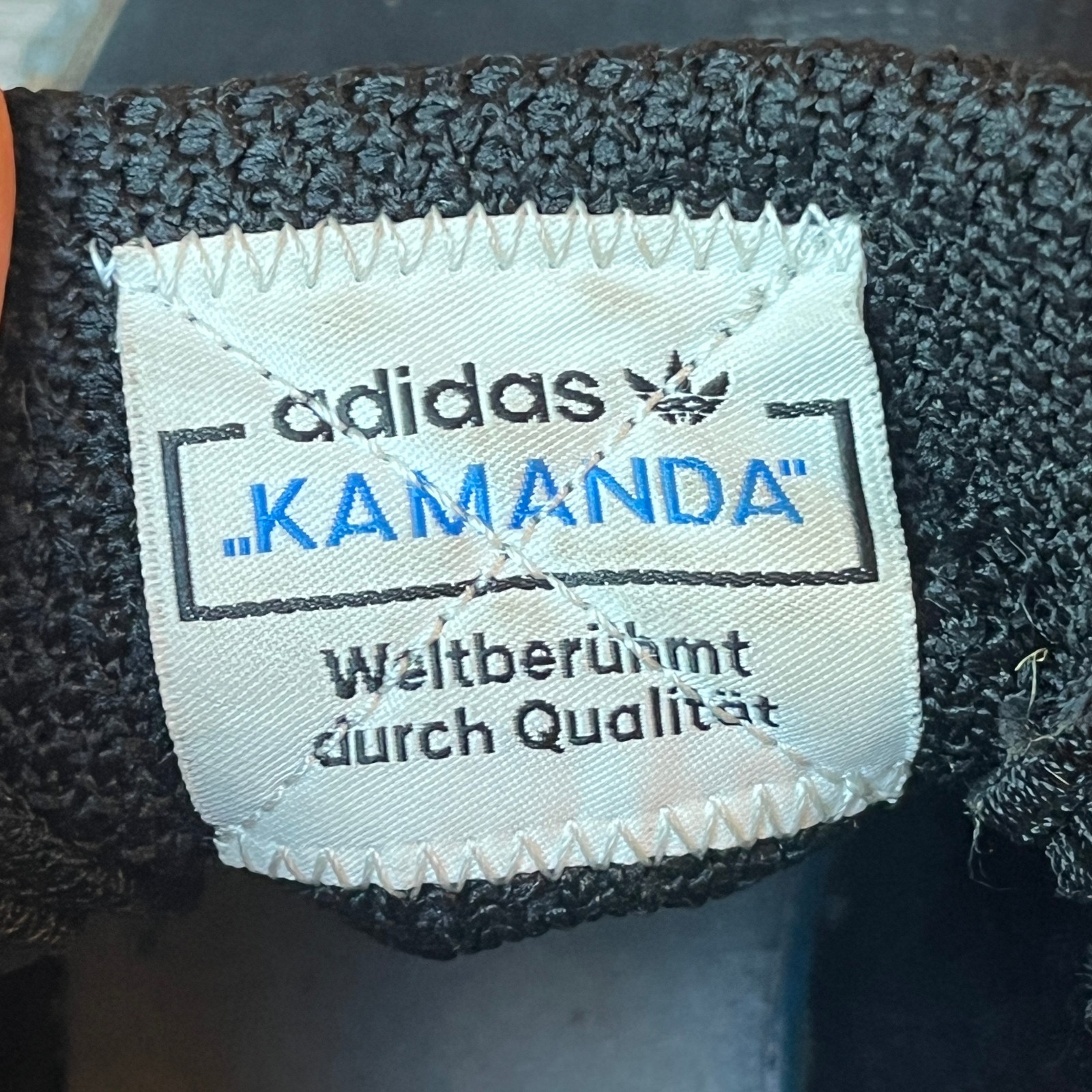 Adidas Kamanda Sneakers Triple Black Dark Gum Womens 7 Mens 6 EU 38 2/3