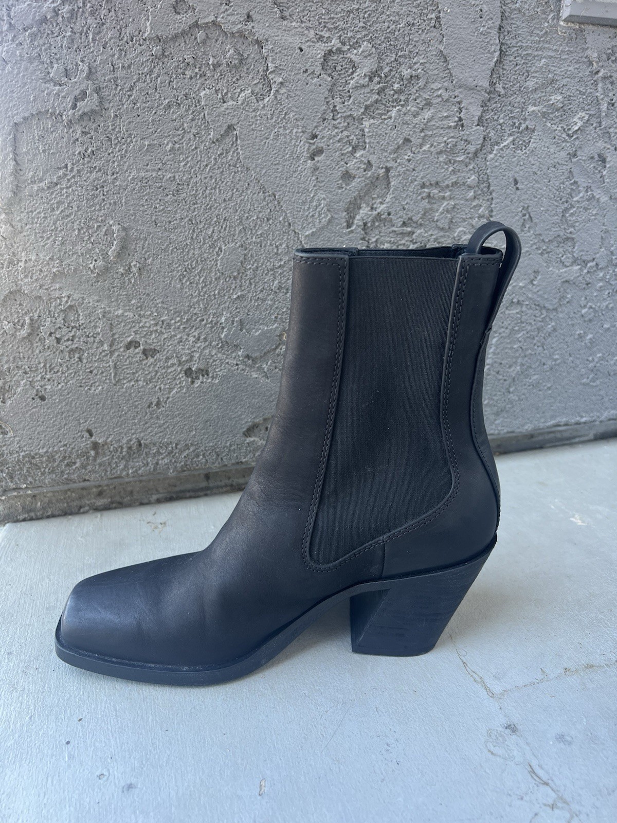 rag & bone Women’s Black Leather Chelsea Ankle Boots Square Toe 7.5 M Italy