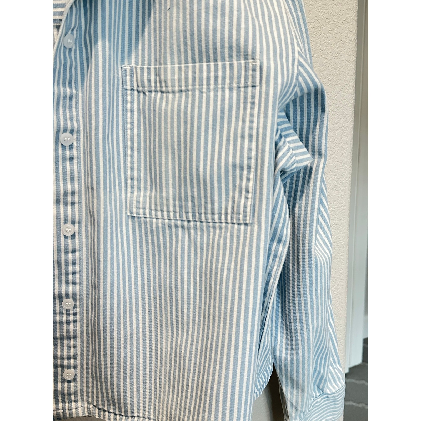 RSQ Blue White Stripe Crop Button Up Shirt XL Oversized