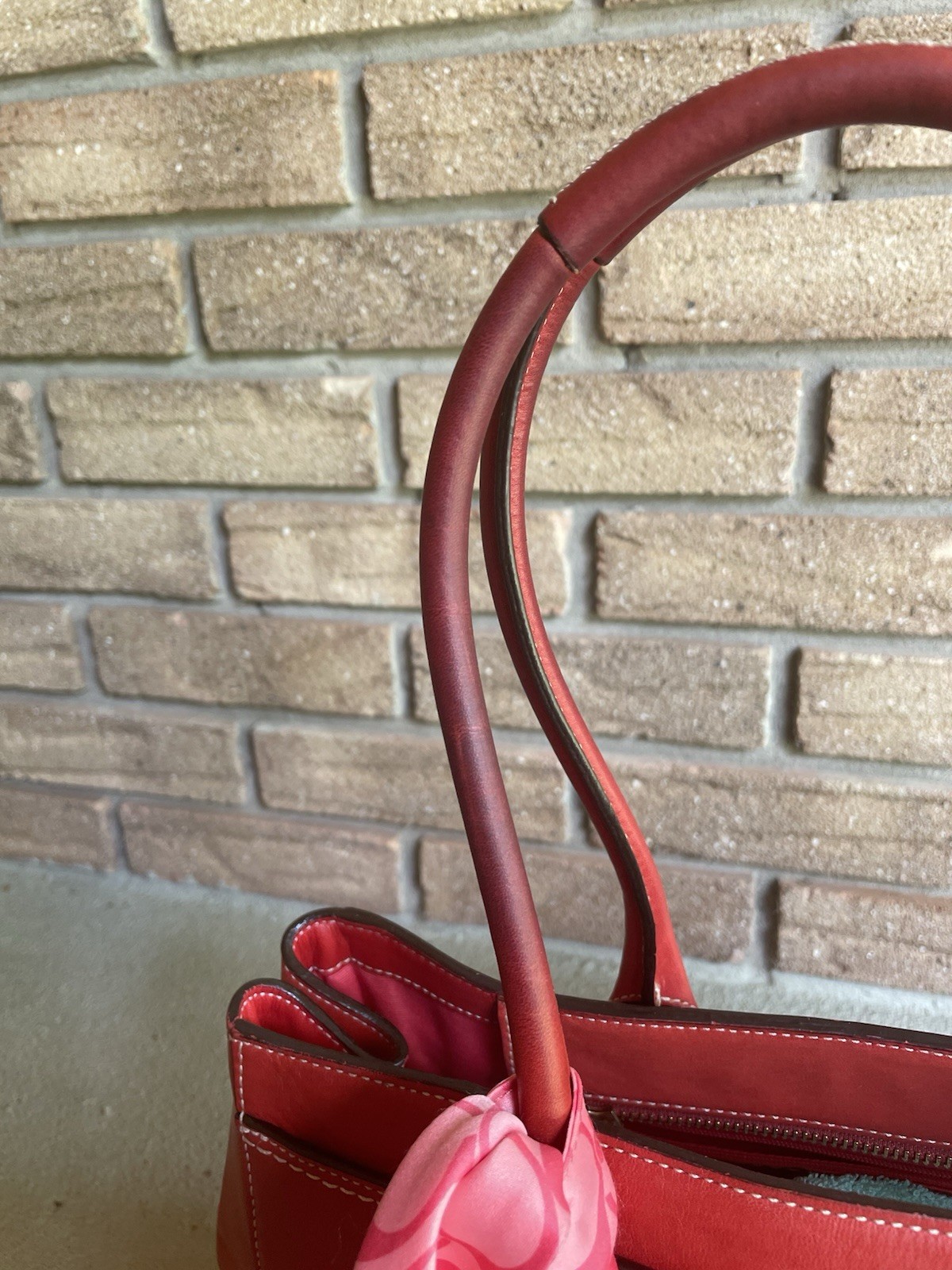 Vintage Y2K Coach Madeline Leather Turnlock Tote