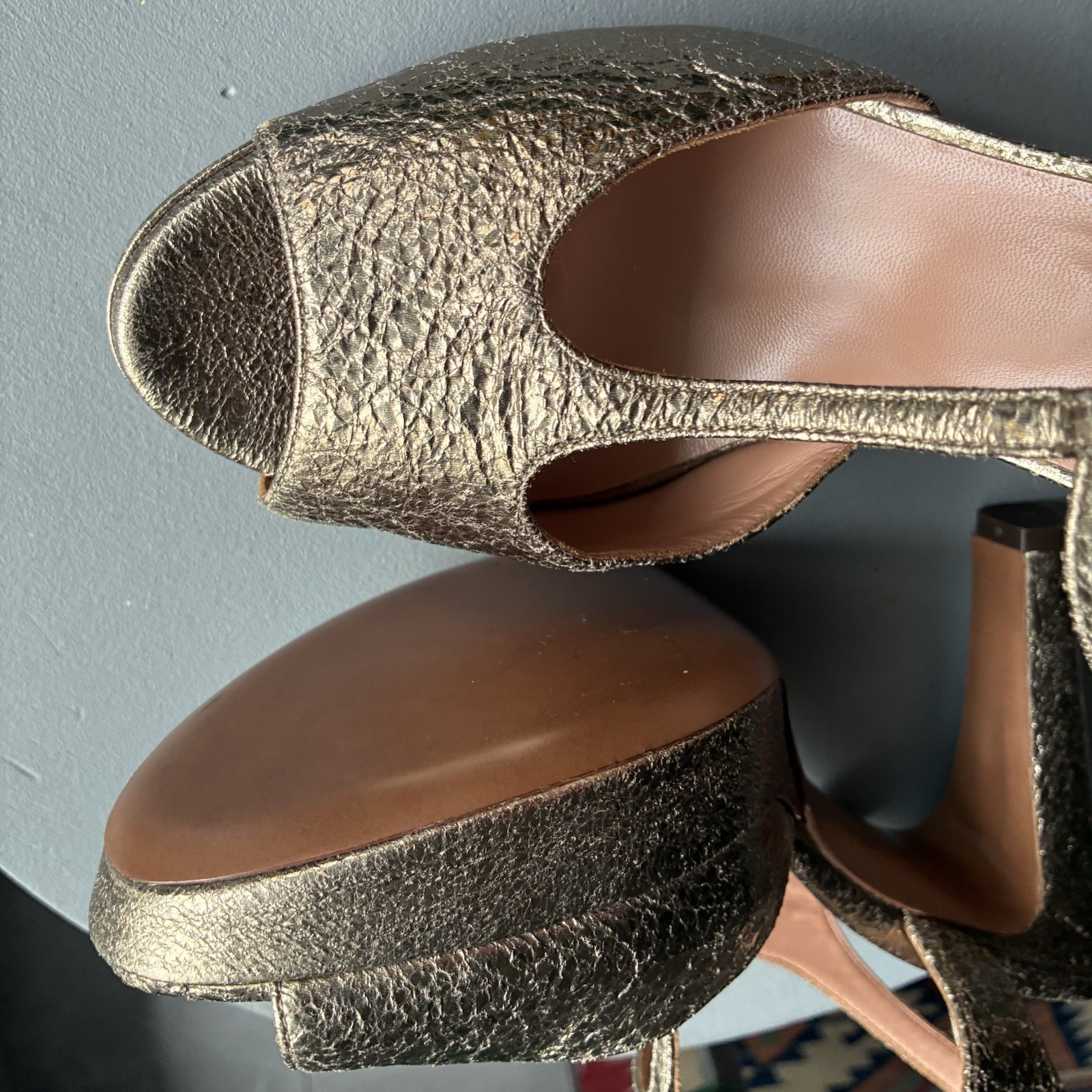 THE OTHER THING T-Strap High Heel Platform Sandal Bronze/Gold Cracklé Leather n.40
