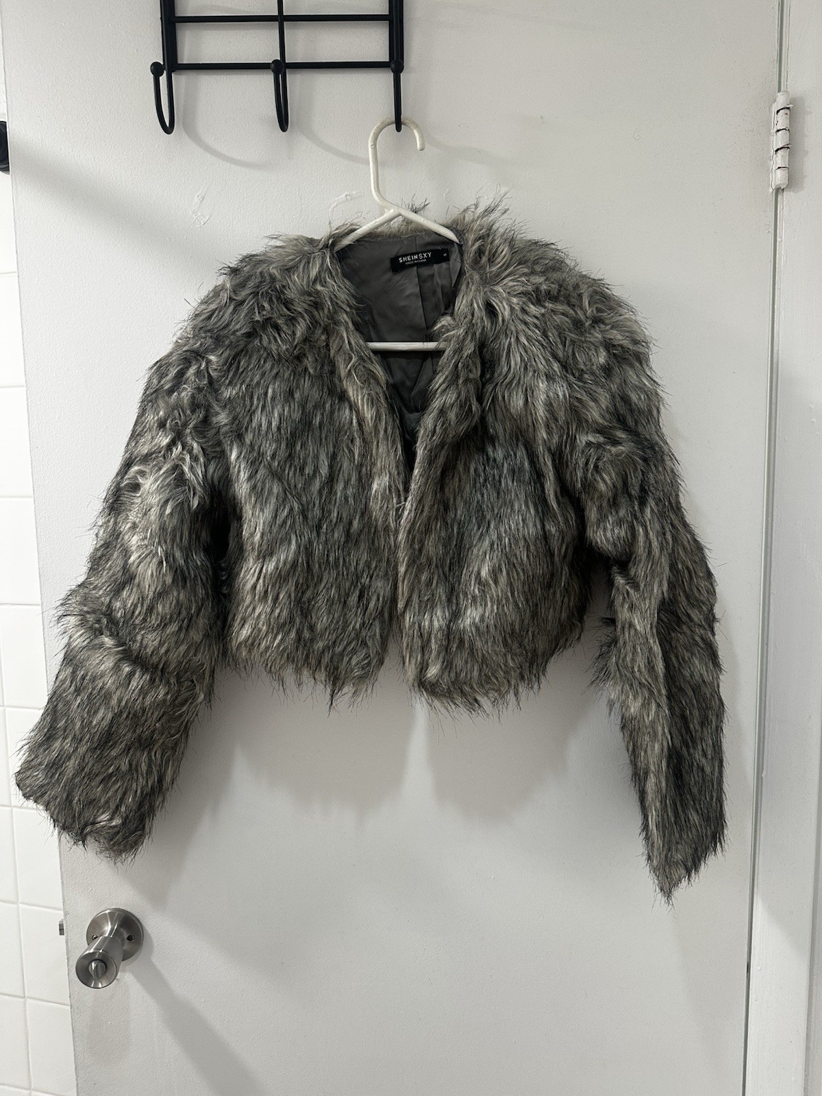 SHEIN SXY Women’s Gray Faux Fur Open Front Lined Cropped Bolero Jacket S