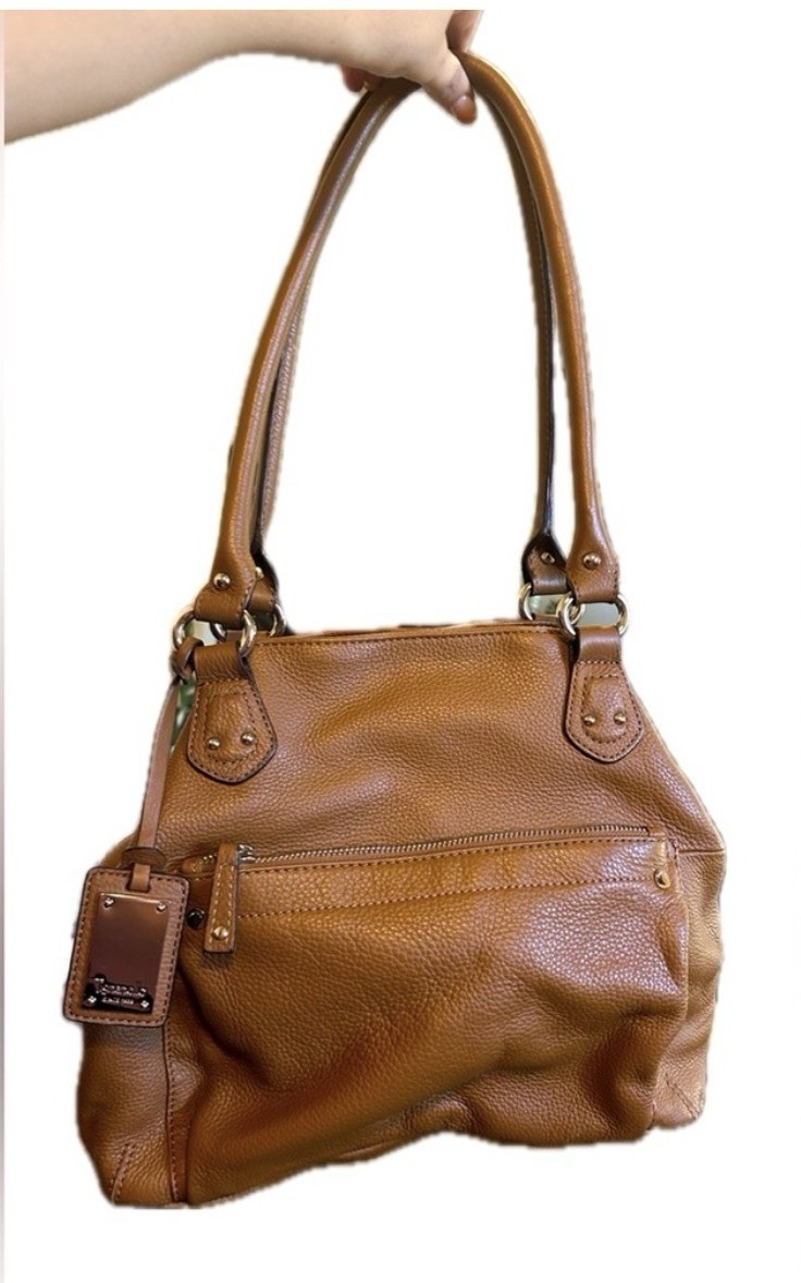 Tignanello Brown Pebbled Shoulder Bag Medium Zip Double Handles Pockets Lined