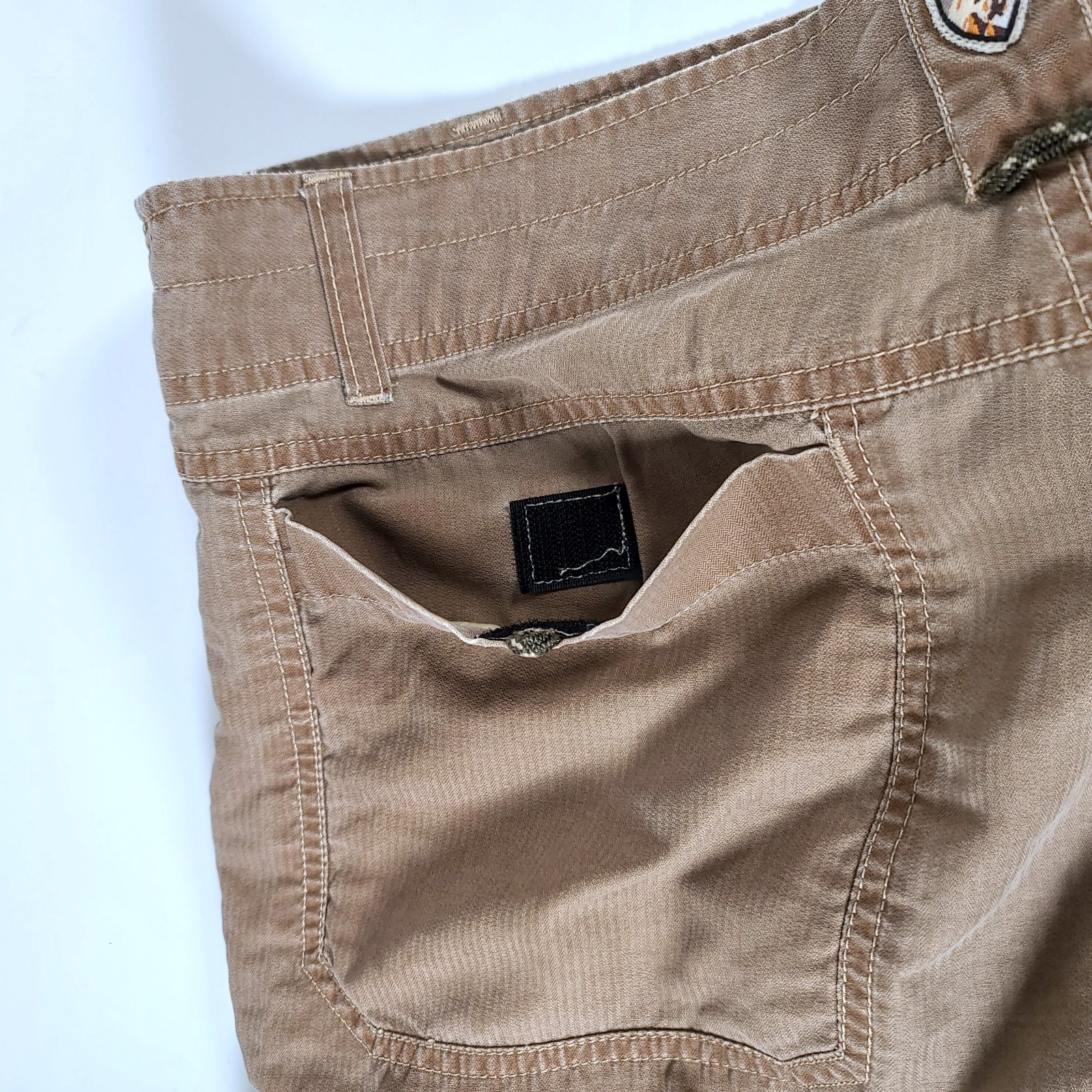 Kuhl Revolvr Cargo Shorts Men’s 36 Brown Nylon Cotton Quick Dry Zipper-Pockets