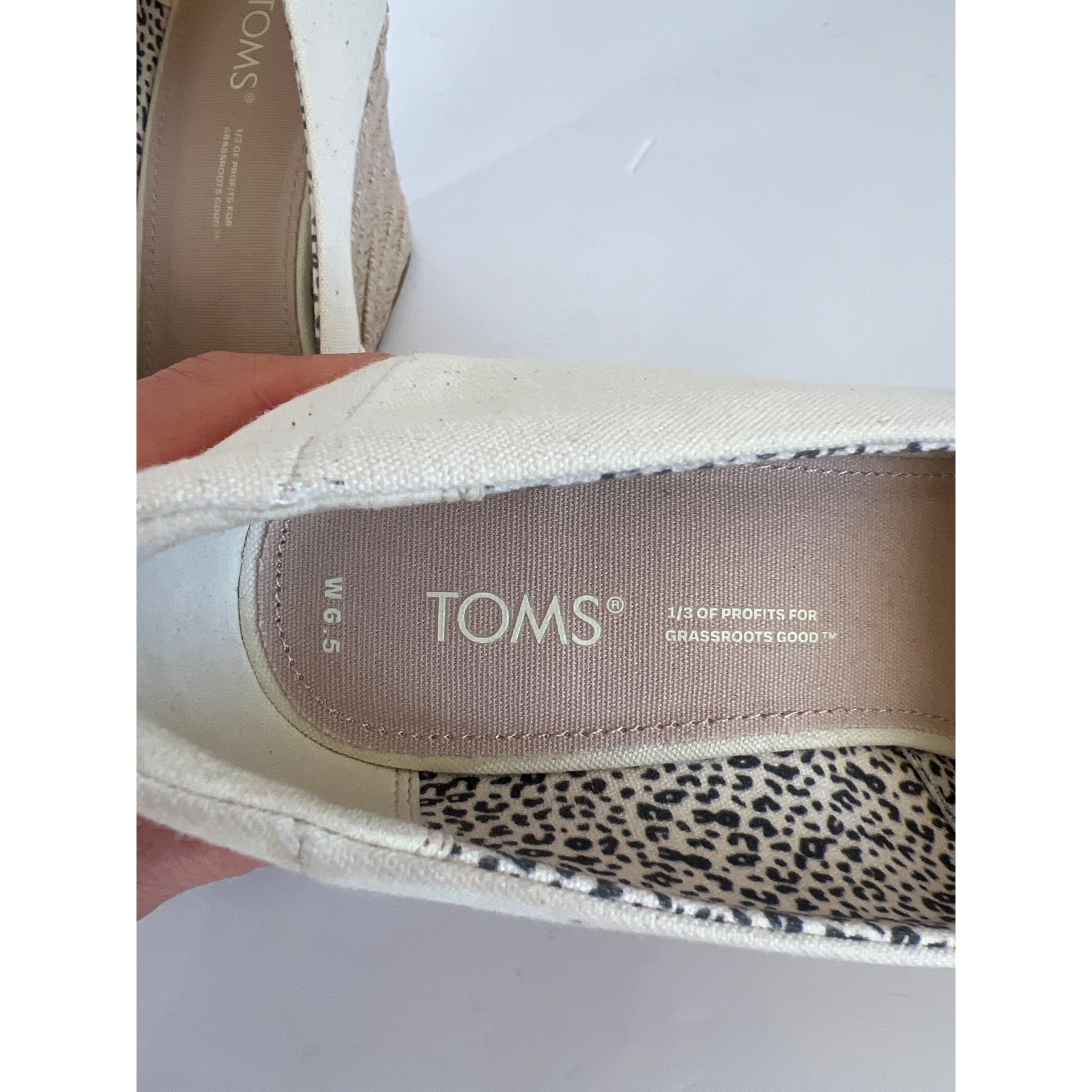 TOMS WOMENS MICHELLE PEEP TOE CANVAS ESPARDRILLE WEDGE PUMPS NATURAL 6 1/2