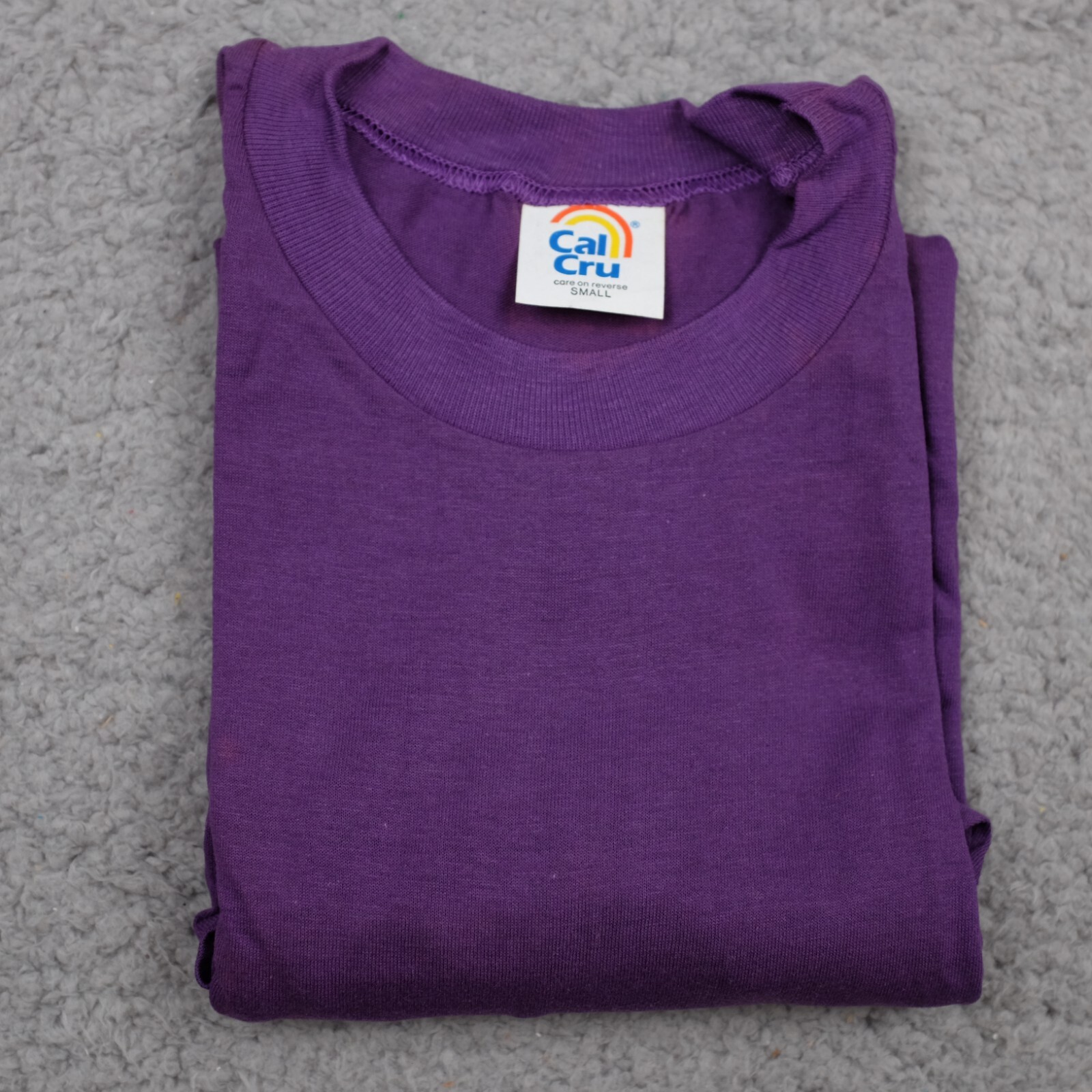 Cal Cru Adult S Purple Short Sleeve VINTAGE T-Shirt