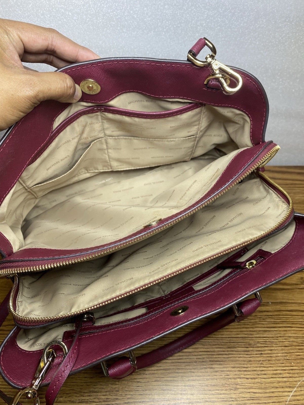 Michael Kors Savannah Signature Satchel Purse Brown Red Wine Cherry Gold