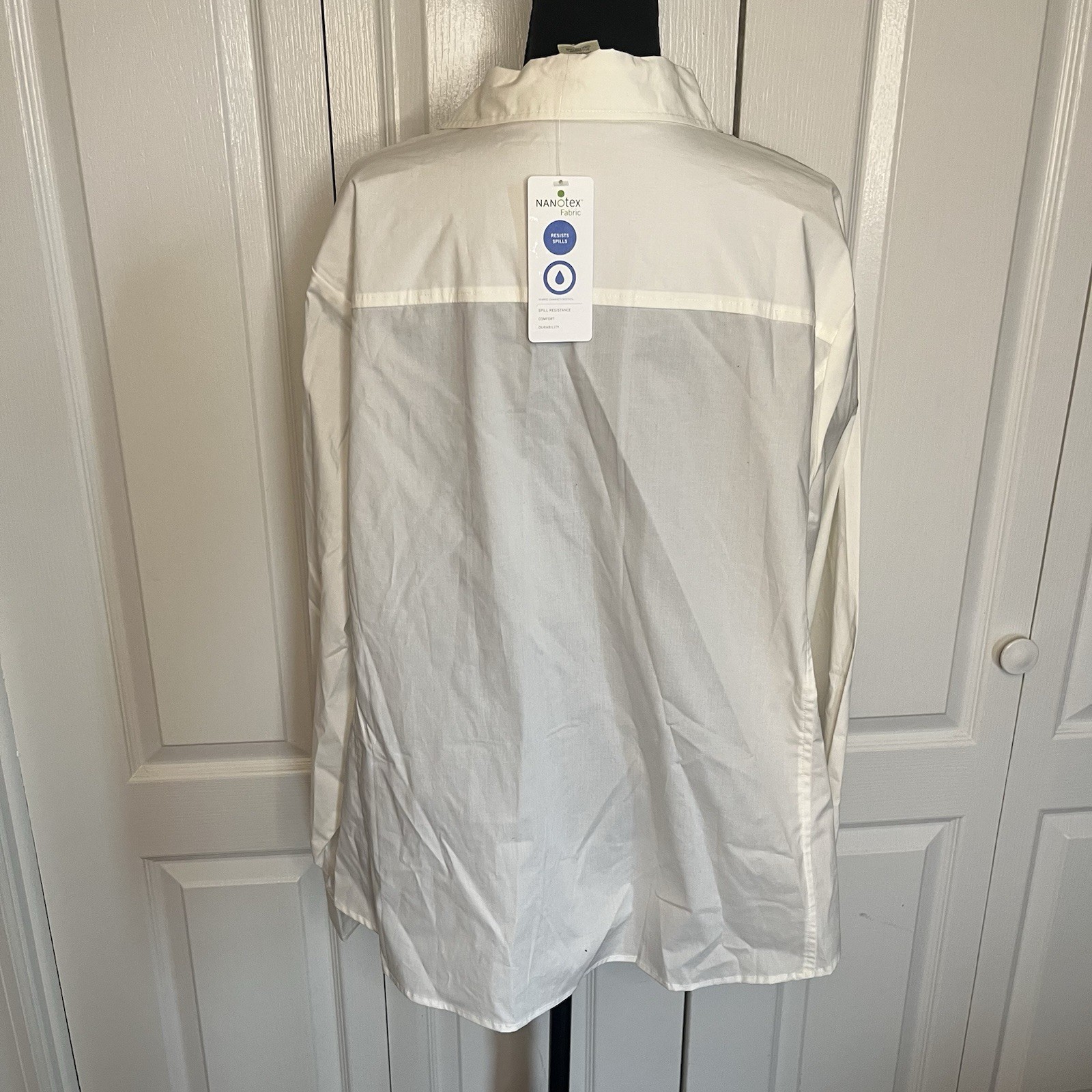 NWT TravelSmith Womens 3X White Button Shirt Nanotex Spill Resistant Cotton
