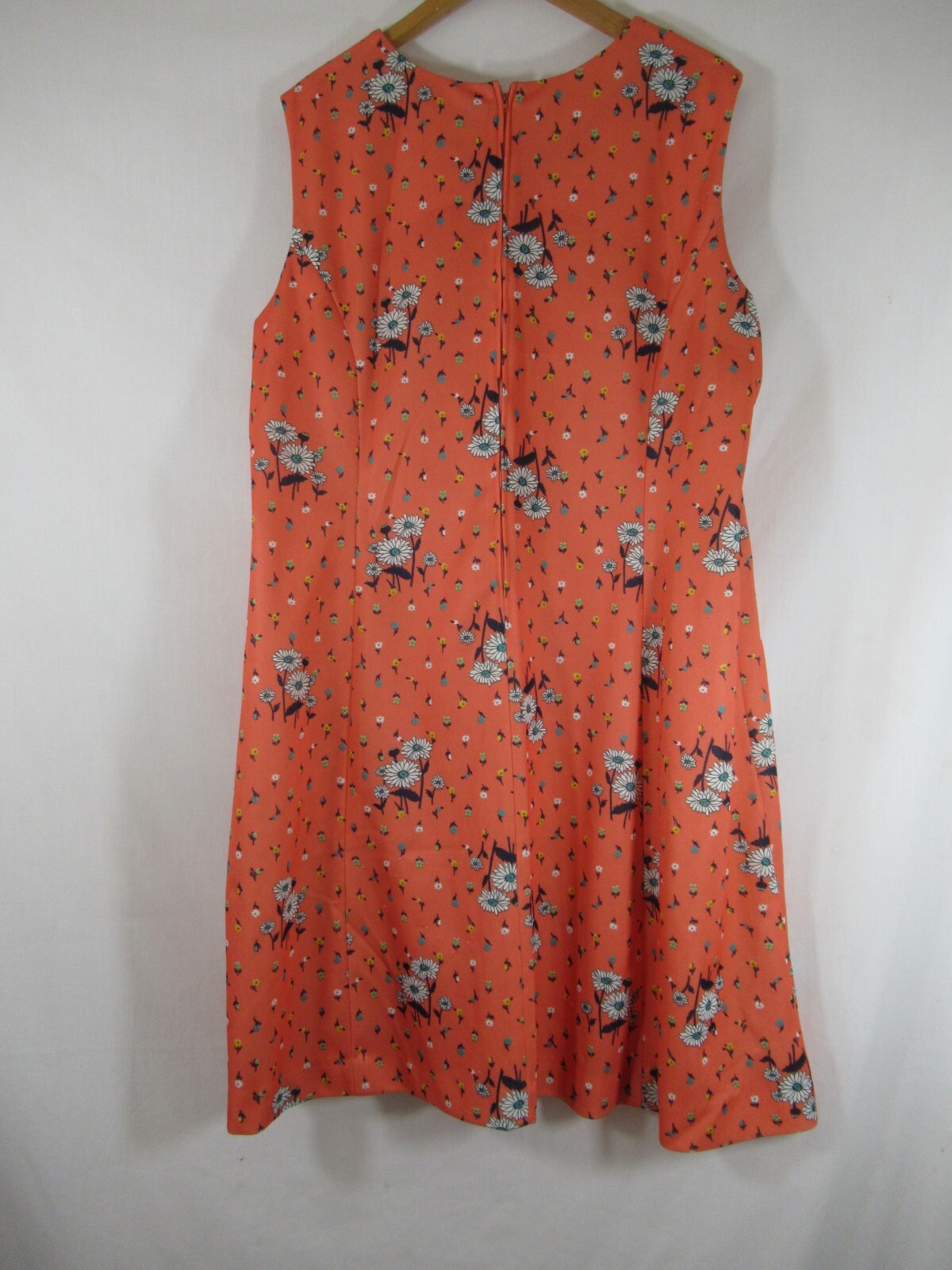Vintage 70s Shaker Square Sleeveless Shift Dress Polyester Orange Daises
