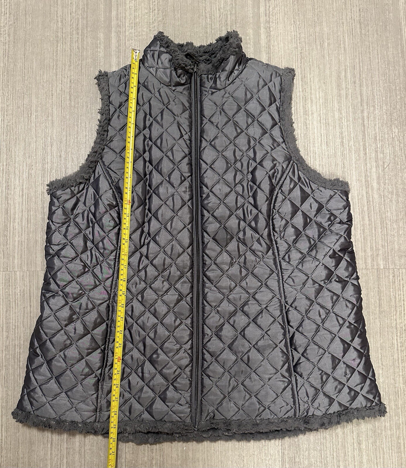 Denim & Co.REVERSIBLE TEXURED FAUX FUR & QUILTED VEST S Zip Front Sz XL