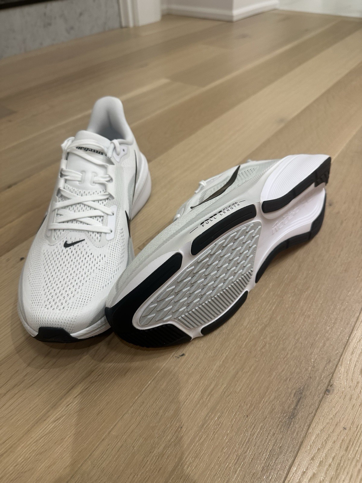 AIR ZOOM PEGASUS 42 WHITE/BLACK-PHOTON DUST Men’s Size 13