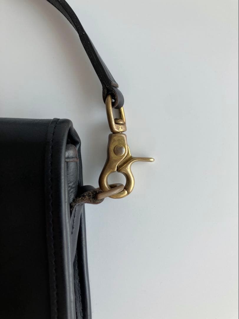 Coach Old Leather Shoulder Bag Black 9.3 x 5.9 x 1.4 inches Used