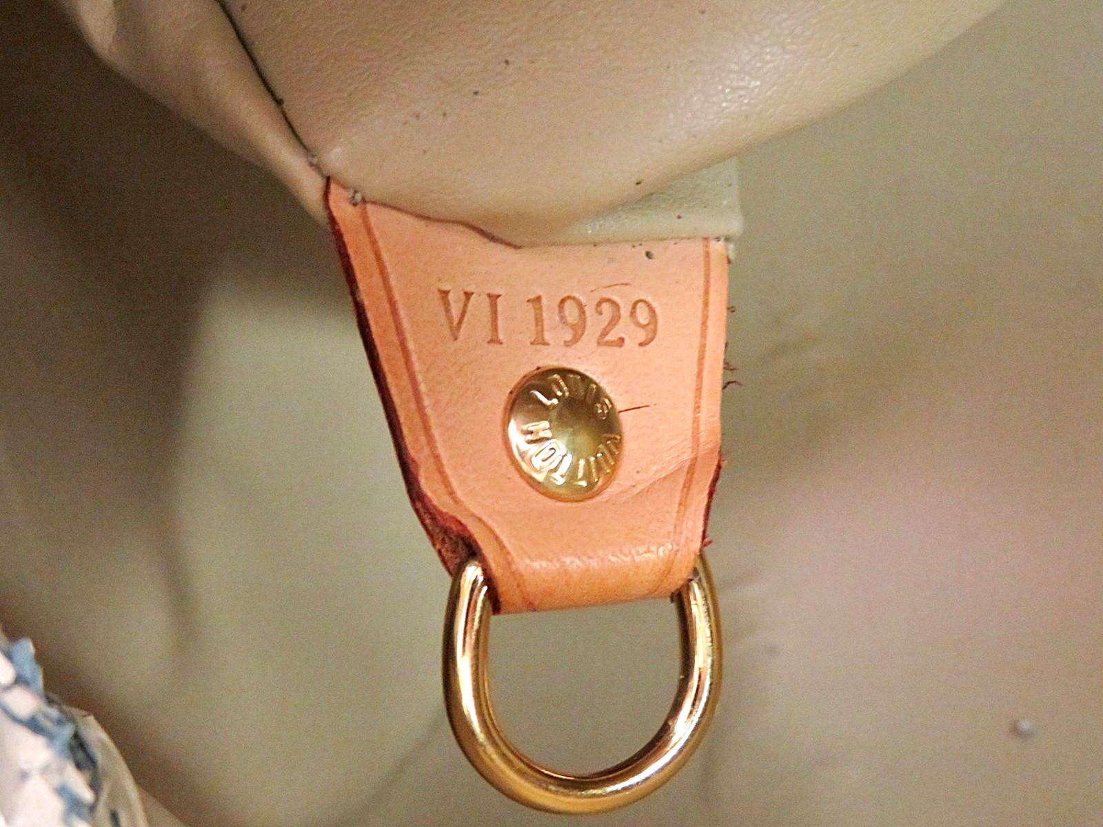 Auth LOUIS VUITTON Bedford Beige (Orange) Vernis Leather Hand Bag Purse #64534