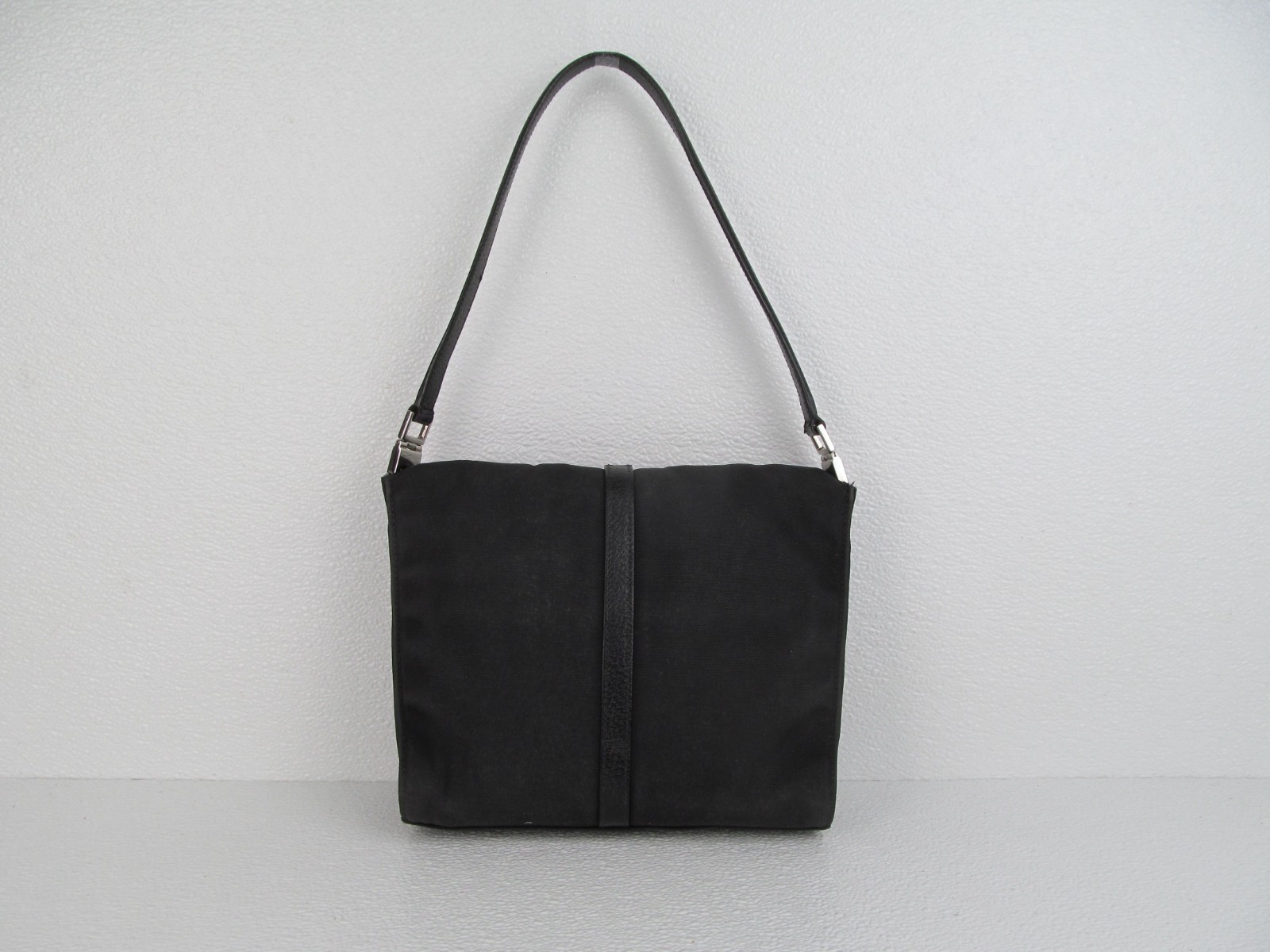 Gucci Jackie Black Canvas Small Shoulder Bag 0013734 001998 Vintage