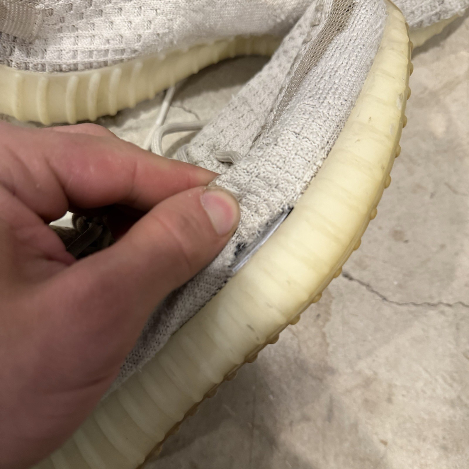 Adidas Yeezy Boost 350 V2 Low Bone Size 9.5 HQ6316 *STAINS HOLE FLAWS*