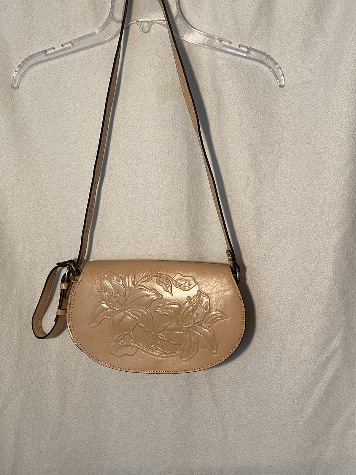 Patricia Nash Embossed Floral Leather Saddle Crossbody – Tan Nude Boho